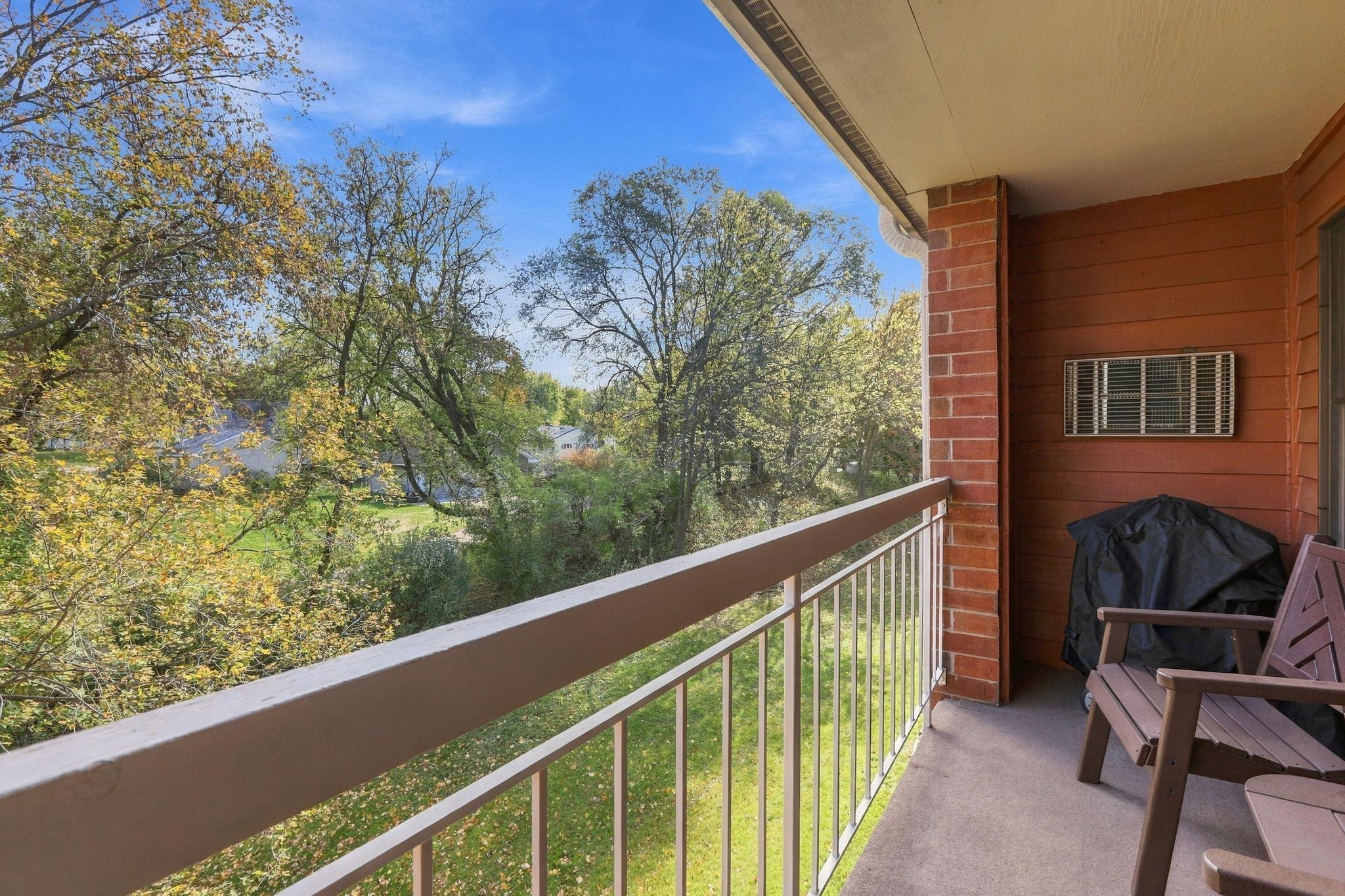 View of Residential at 500 County Road B #328, Roseville MN 55113, Roseville (12 of 43) - Mike Wilen | Minnesota Team Real Estate