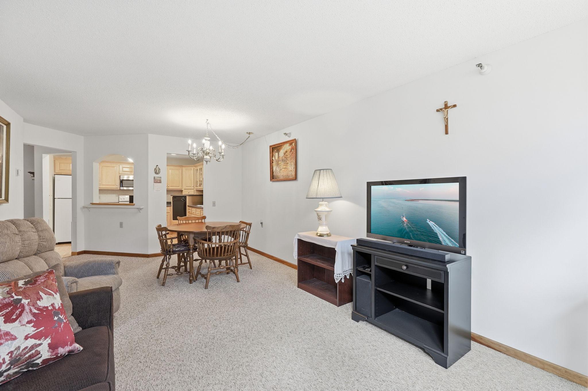 View of Residential at 500 County Road B #328, Roseville MN 55113, Roseville (11 of 43) - Mike Wilen | Minnesota Team Real Estate