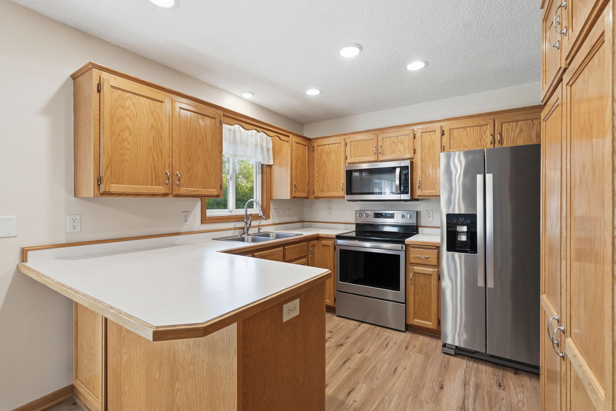View of Residential at 7661 Homestead Court, Cottage Grove MN 55016, Cottage Grove (7 of 27) - Mike Wilen | Minnesota Team Real Estate