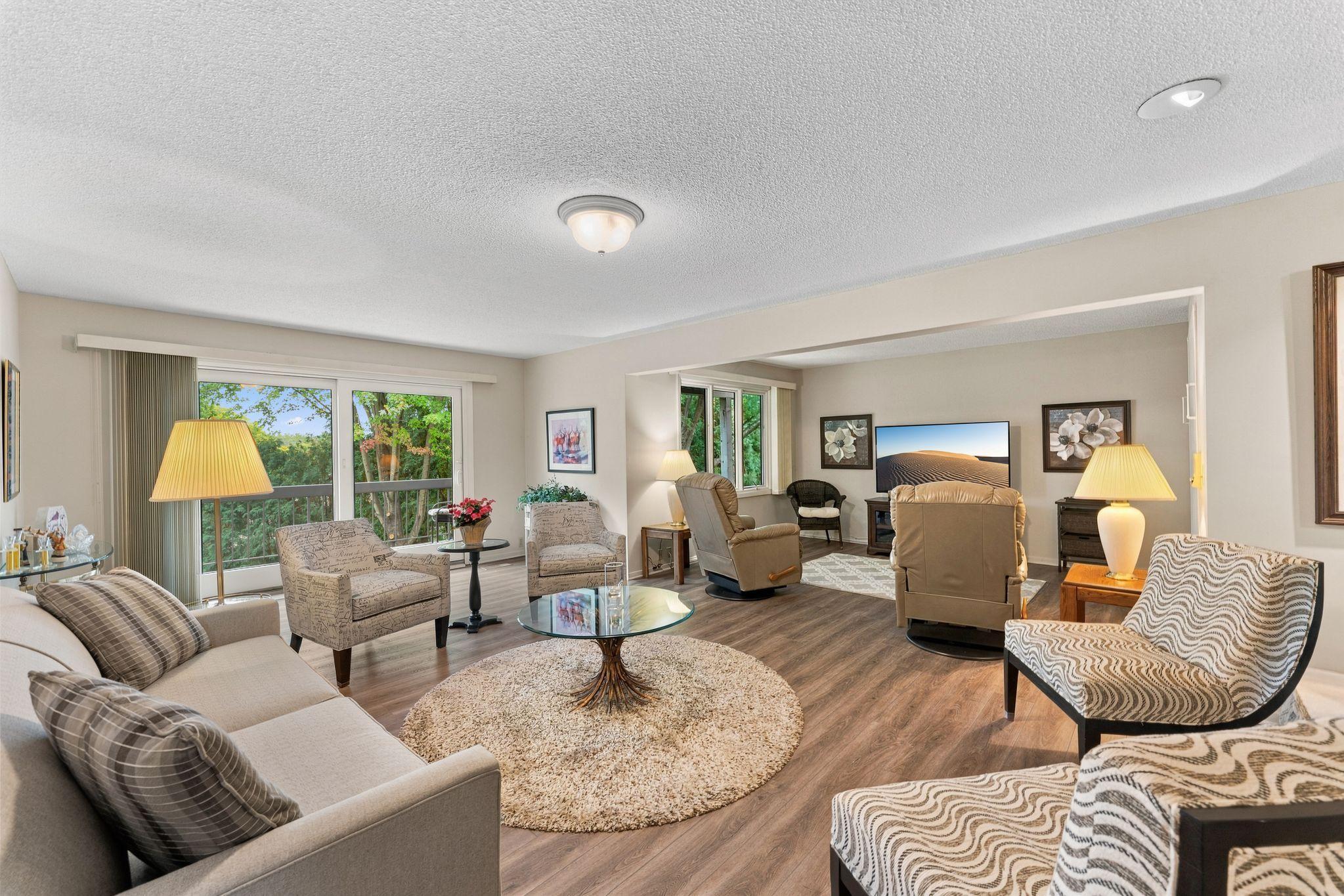 View of Residential at 6121 Blake Ridge Road, Edina MN 55436, Edina (8 of 30) - Mike Wilen | Minnesota Team Real Estate