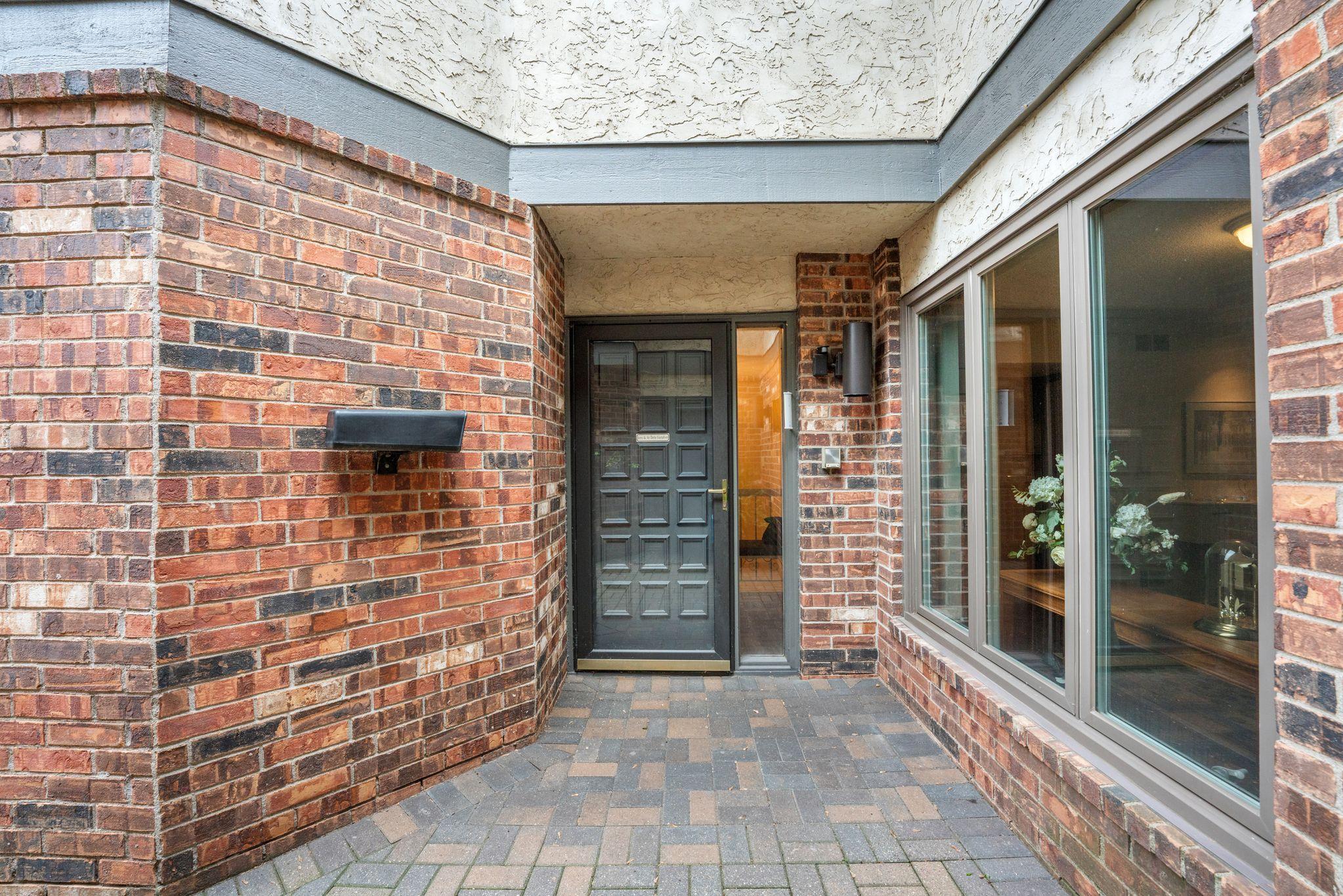 View of Residential at 6121 Blake Ridge Road, Edina MN 55436, Edina (22 of 30) - Mike Wilen | Minnesota Team Real Estate