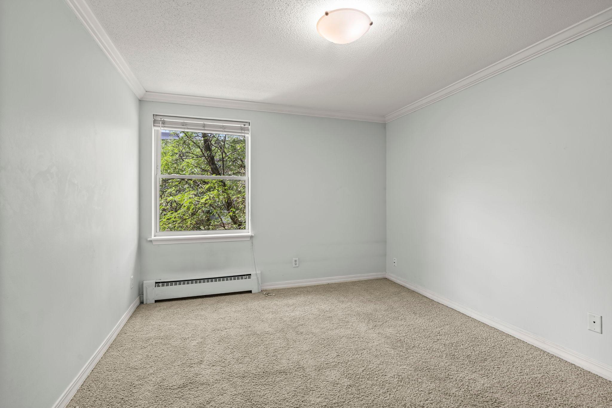 View of Residential at 821 Douglas Avenue #204, Minneapolis MN 55403, Minneapolis (15 of 20) - Mike Wilen | Minnesota Team Real Estate