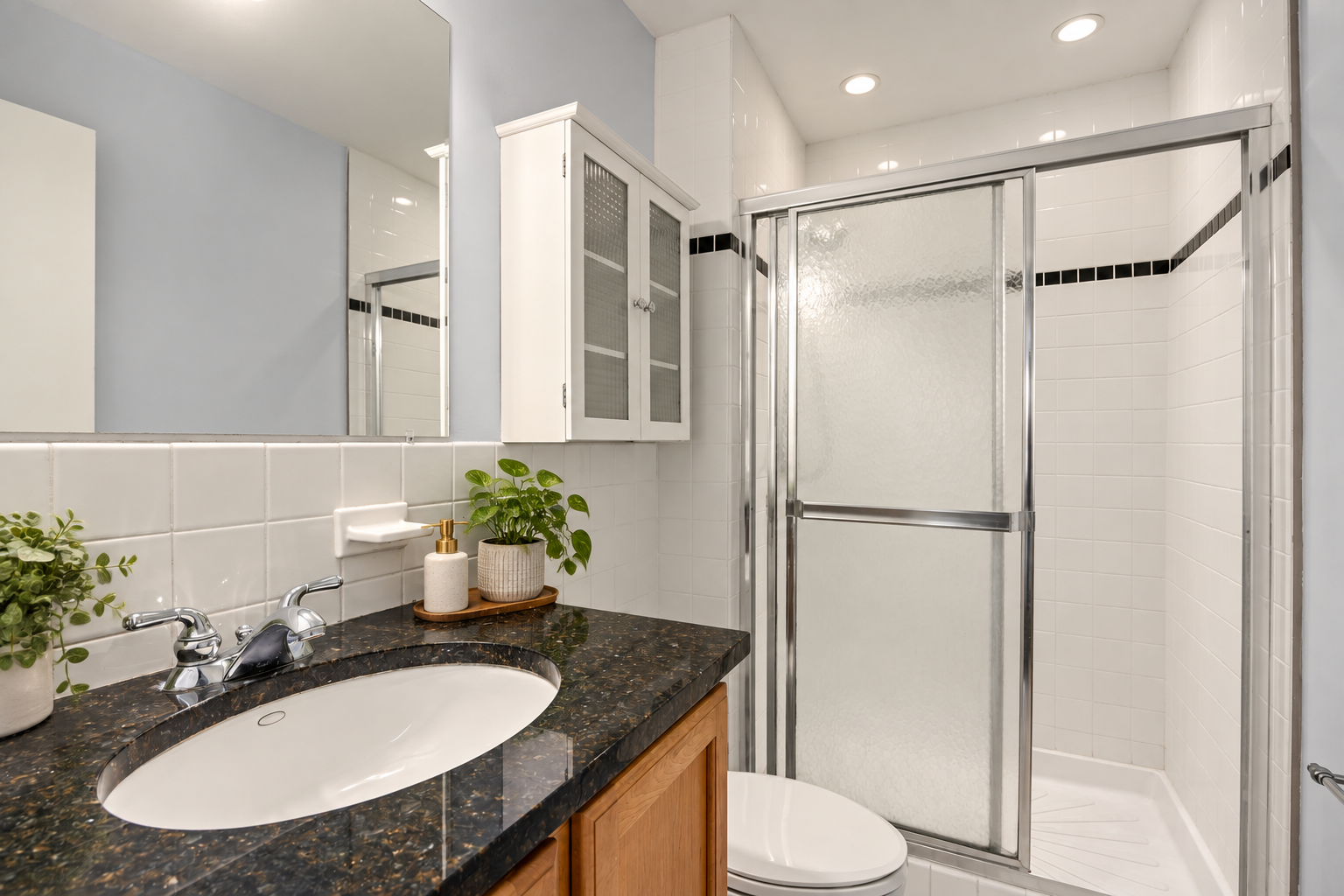 View of Residential at 821 Douglas Avenue #204, Minneapolis MN 55403, Minneapolis (14 of 20) - Mike Wilen | Minnesota Team Real Estate