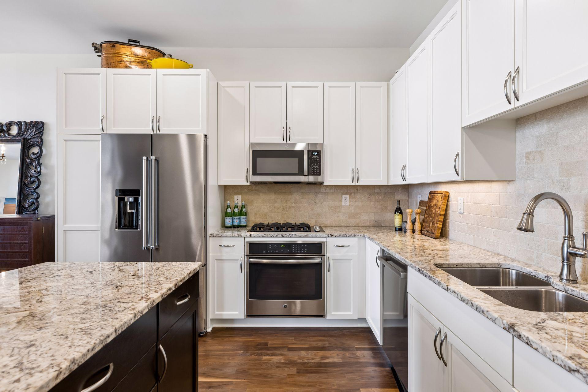 View of Residential at 1120 2nd Street #703, Minneapolis MN 55415, Minneapolis (13 of 35) - Mike Wilen | Minnesota Team Real Estate