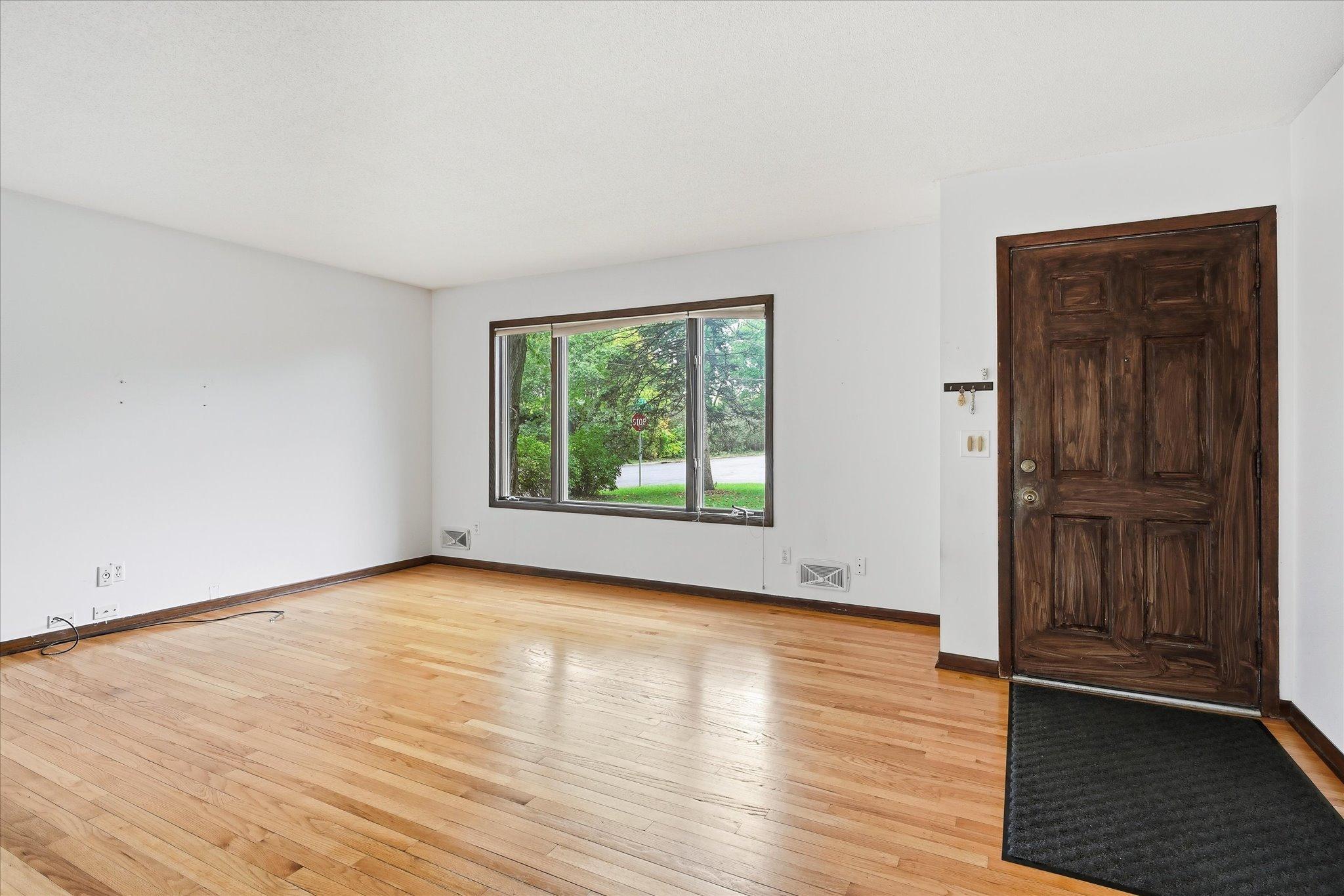 View of Residential at 20480 Idalia Avenue, Lakeville MN 55044, Lakeville (3 of 24) - Mike Wilen | Minnesota Team Real Estate