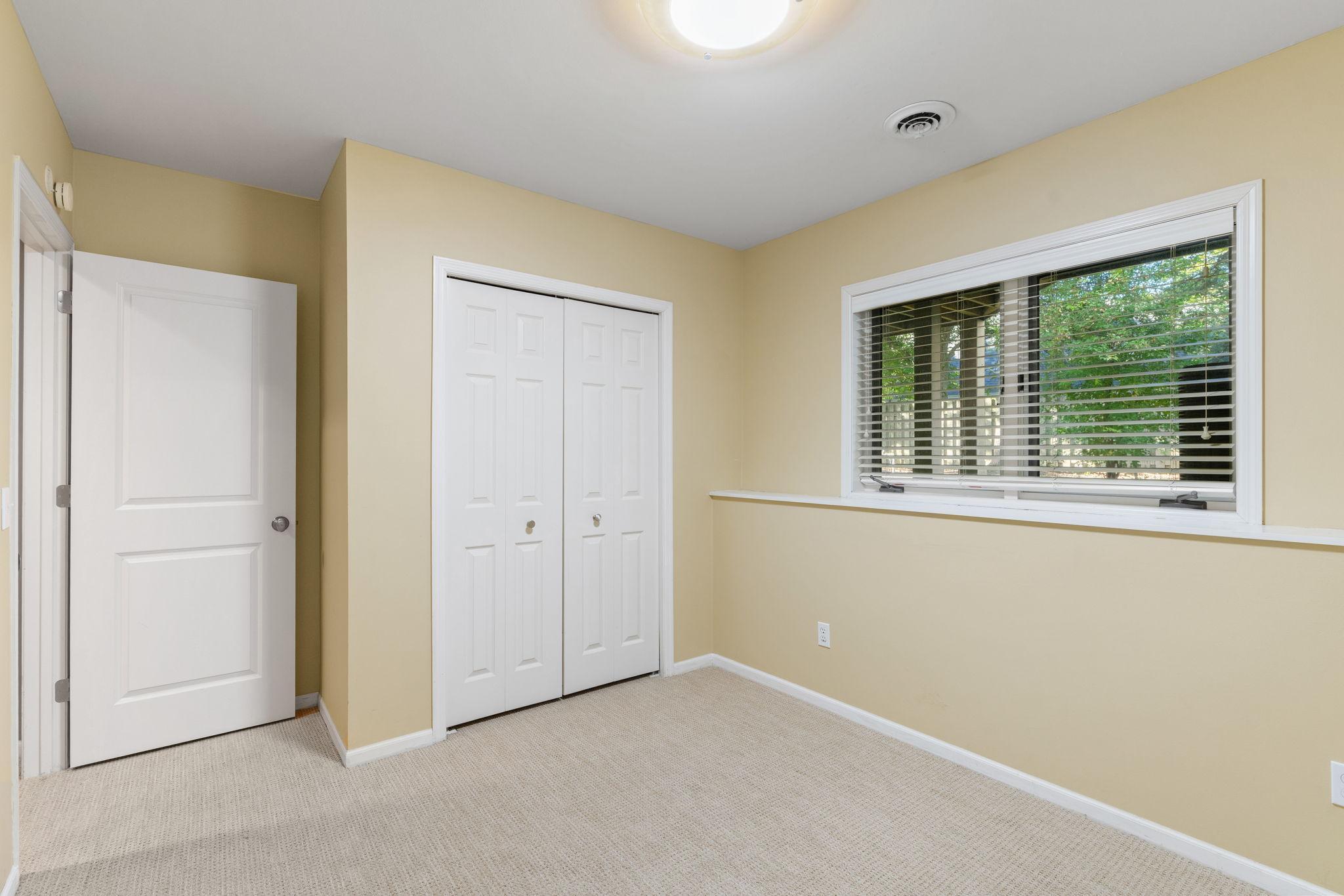 View of Residential at 5428 Rowland Park Road, Minnetonka MN 55343, Minnetonka (16 of 20) - Mike Wilen | Minnesota Team Real Estate