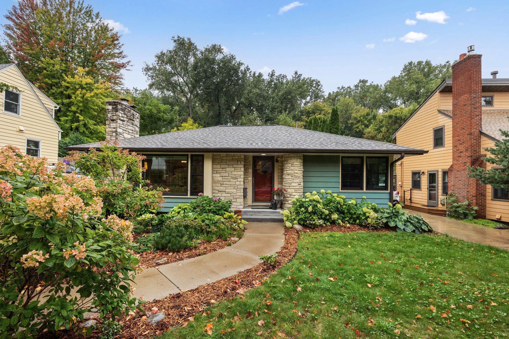 View of Residential at 40 Upton Avenue, Minneapolis MN 55405, Minneapolis (2 of 30) - Mike Wilen | Minnesota Team Real Estate