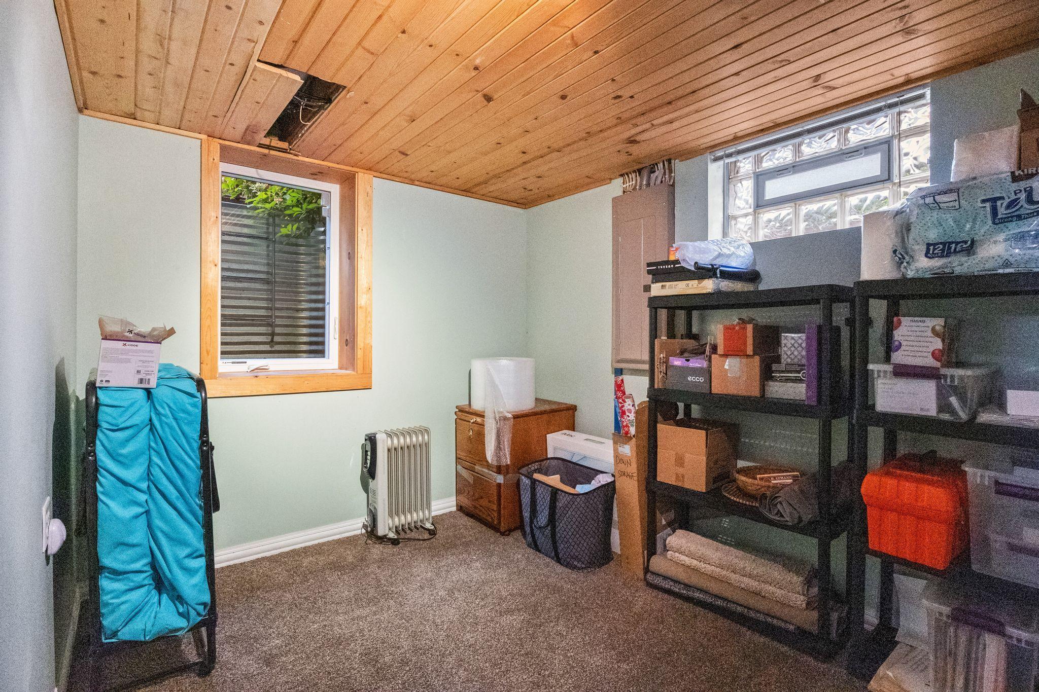 View of Residential at 40 Upton Avenue, Minneapolis MN 55405, Minneapolis (25 of 30) - Mike Wilen | Minnesota Team Real Estate