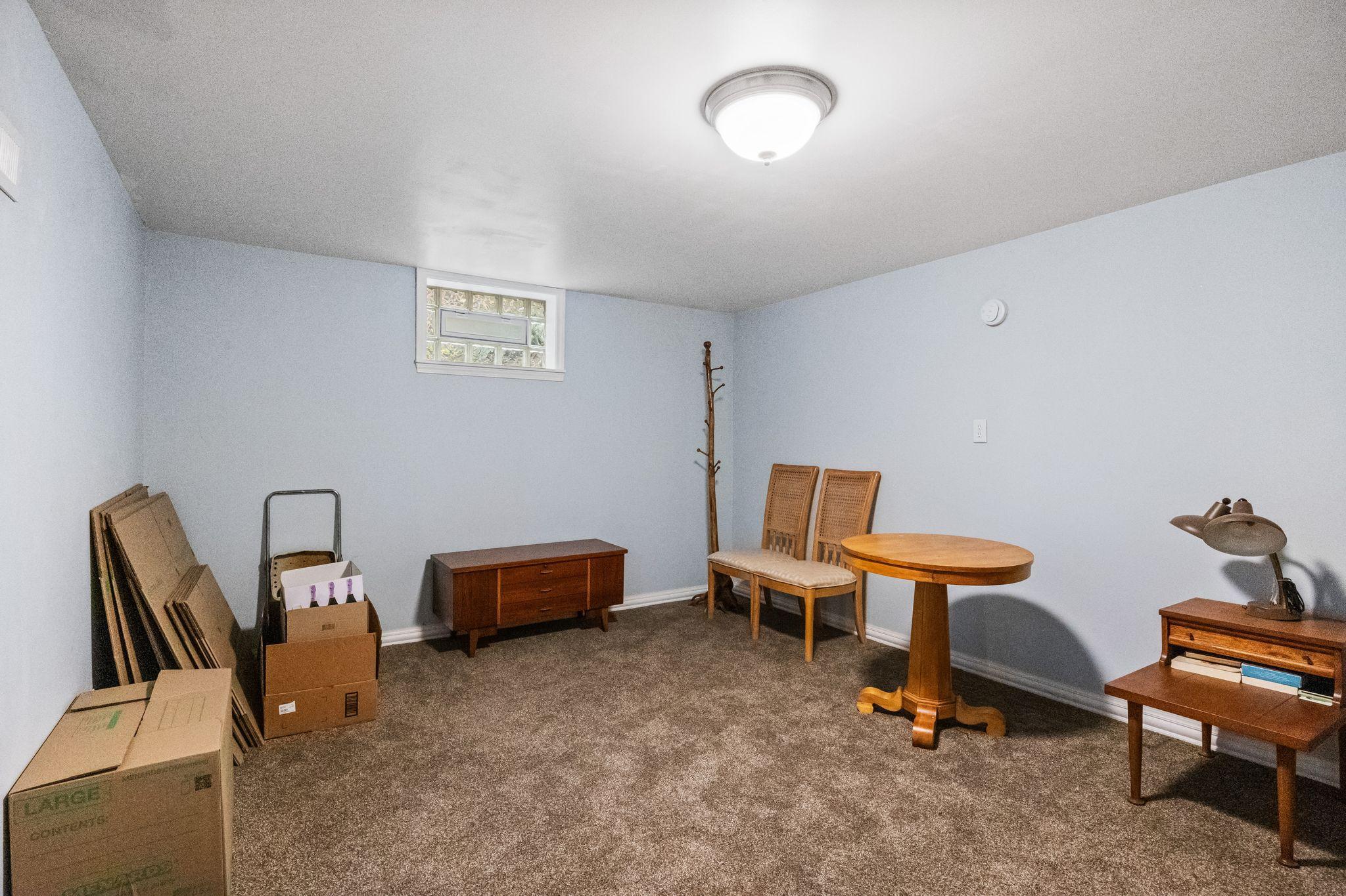 View of Residential at 40 Upton Avenue, Minneapolis MN 55405, Minneapolis (24 of 30) - Mike Wilen | Minnesota Team Real Estate