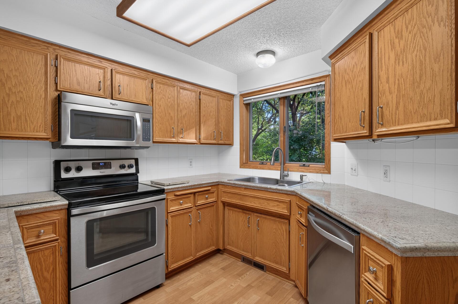 View of Residential at 2643 Lake Court Circle, New Brighton MN 55112, New Brighton (7 of 29) - Mike Wilen | Minnesota Team Real Estate