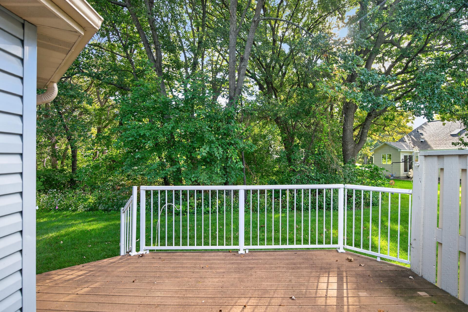 View of Residential at 2643 Lake Court Circle, New Brighton MN 55112, New Brighton (28 of 29) - Mike Wilen | Minnesota Team Real Estate