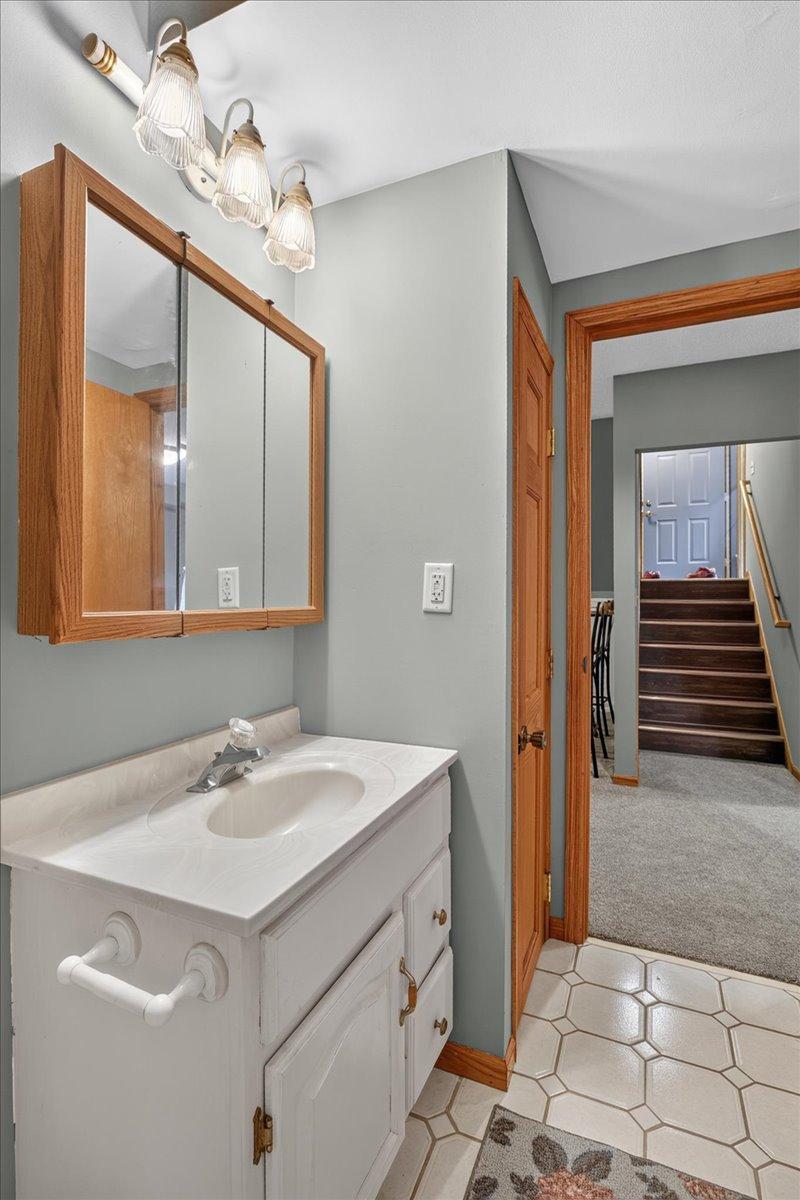 View of Residential at 4926 Shady Lane, North Branch MN 55056, North Branch (34 of 40) - Mike Wilen | Minnesota Team Real Estate