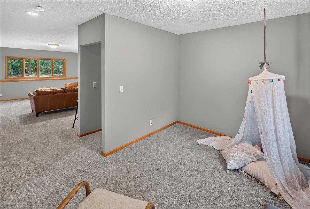 View of Residential at 4926 Shady Lane, North Branch MN 55056, North Branch (27 of 40) - Mike Wilen | Minnesota Team Real Estate