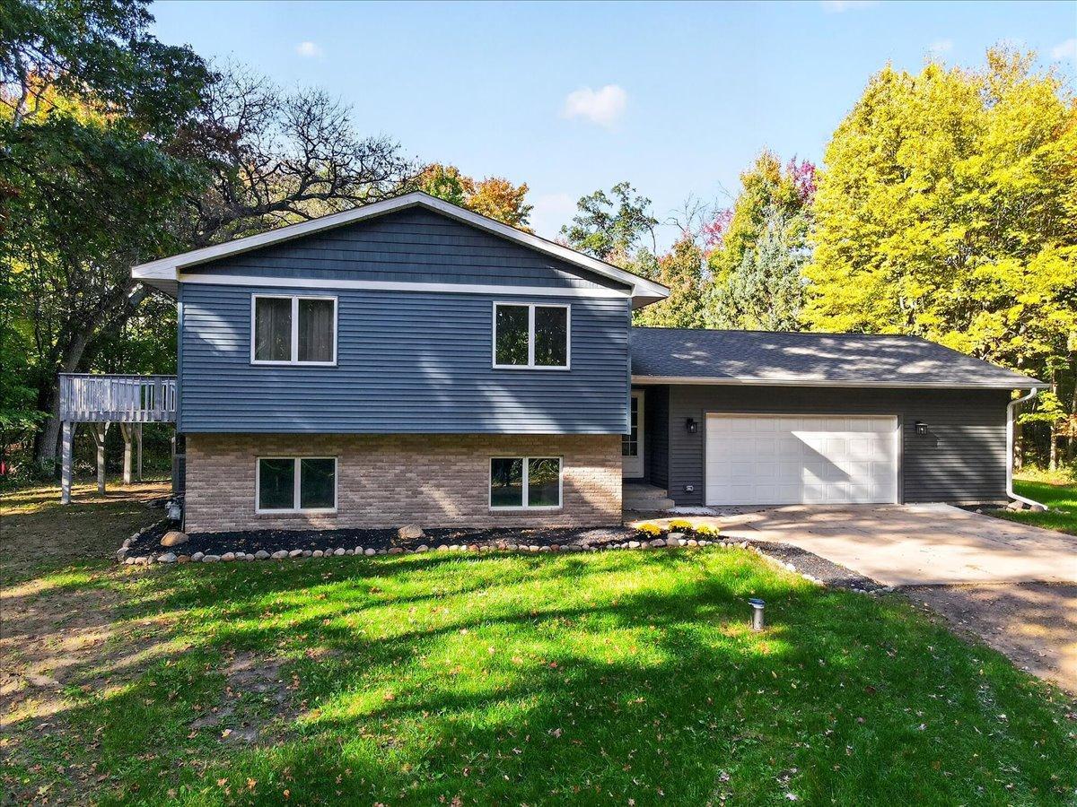 View of Residential at 4926 Shady Lane, North Branch MN 55056, North Branch (2 of 40) - Mike Wilen | Minnesota Team Real Estate