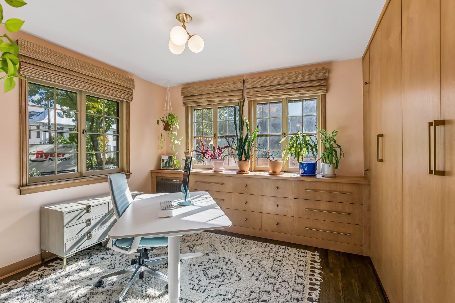 View of Residential at 611 6th Avenue, Minneapolis MN 55414, Minneapolis (34 of 69) - Mike Wilen | Minnesota Team Real Estate