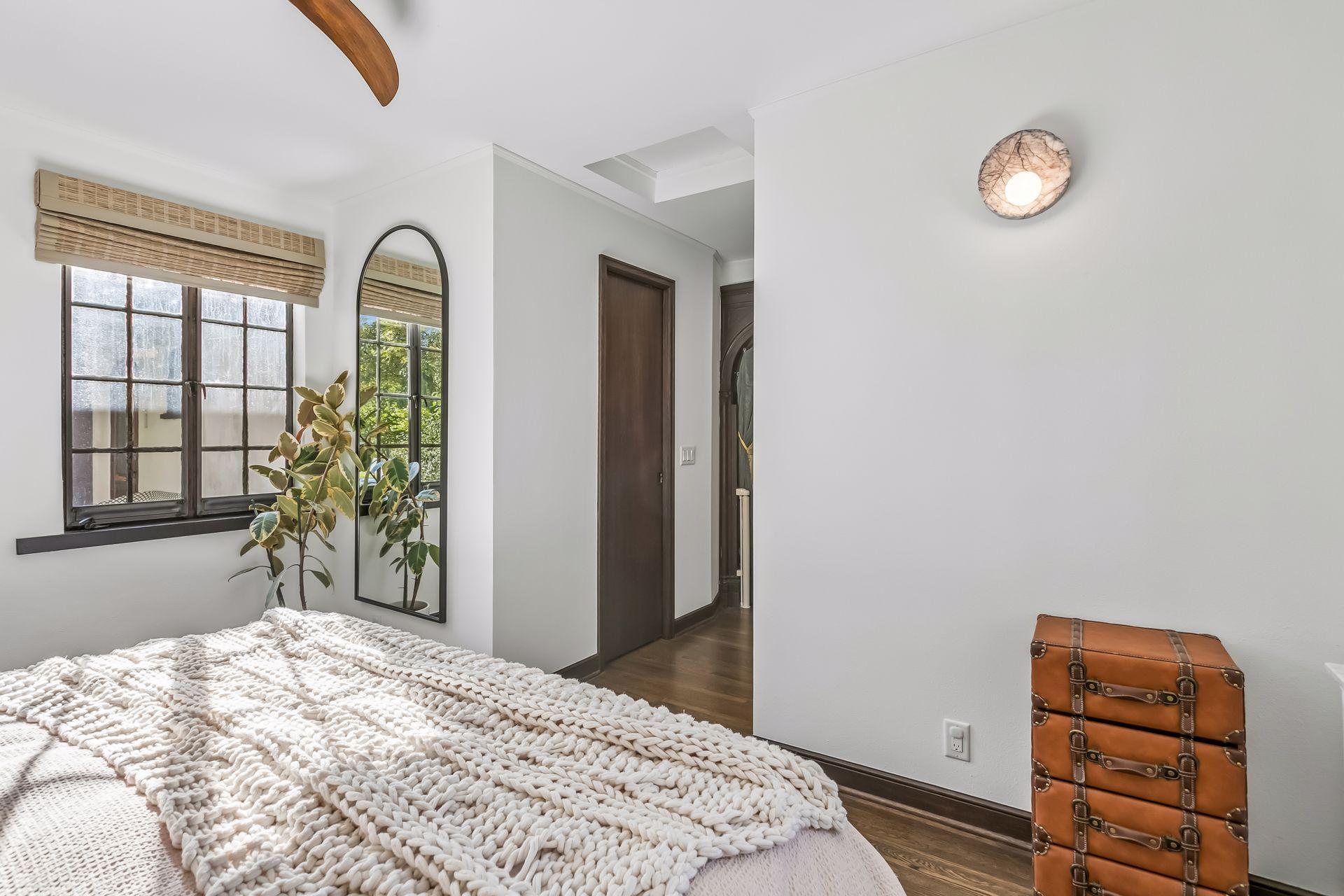 View of Residential at 611 6th Avenue, Minneapolis MN 55414, Minneapolis (29 of 69) - Mike Wilen | Minnesota Team Real Estate