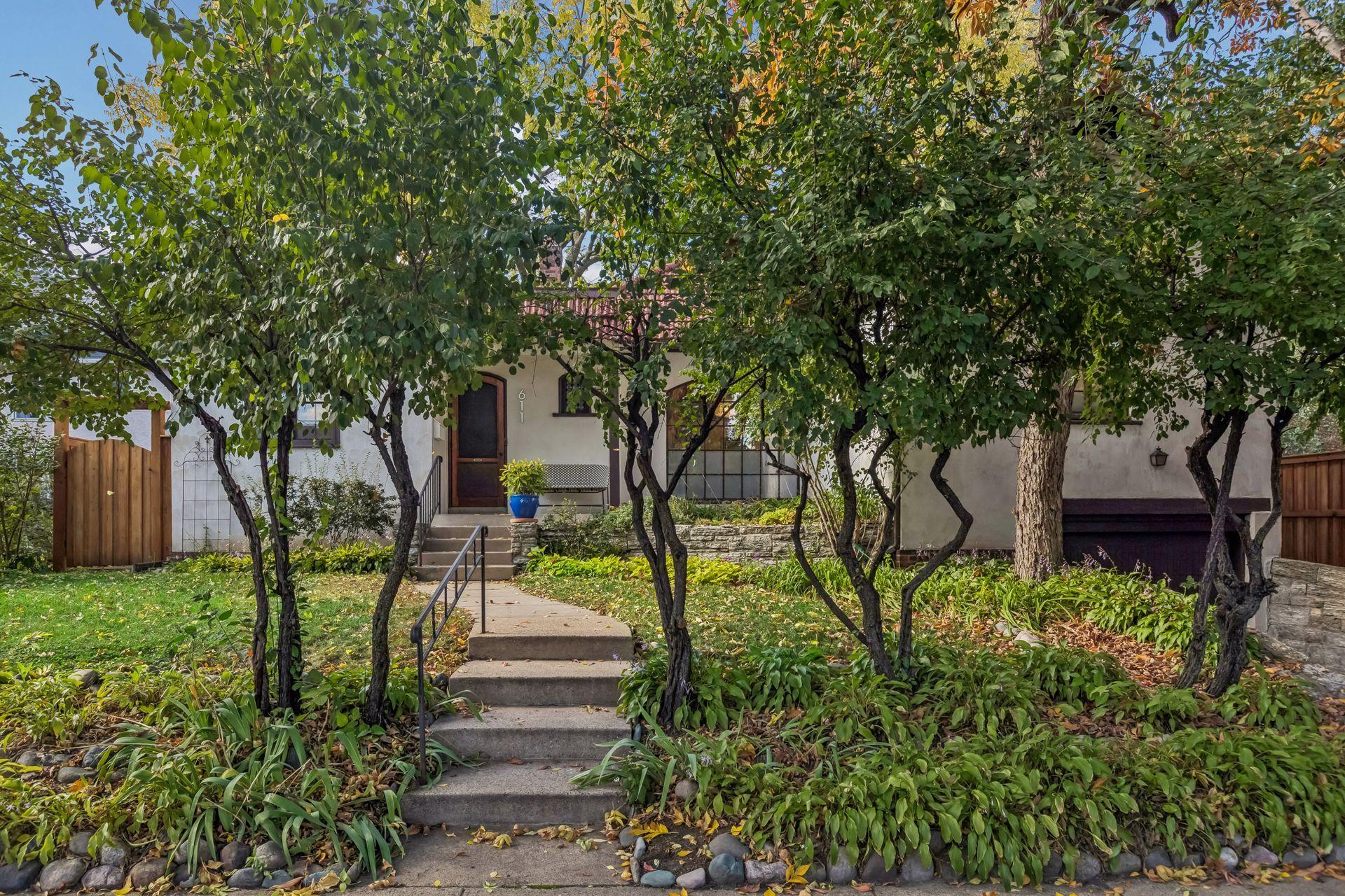 View of Residential at 611 6th Avenue, Minneapolis MN 55414, Minneapolis (5 of 69) - Mike Wilen | Minnesota Team Real Estate