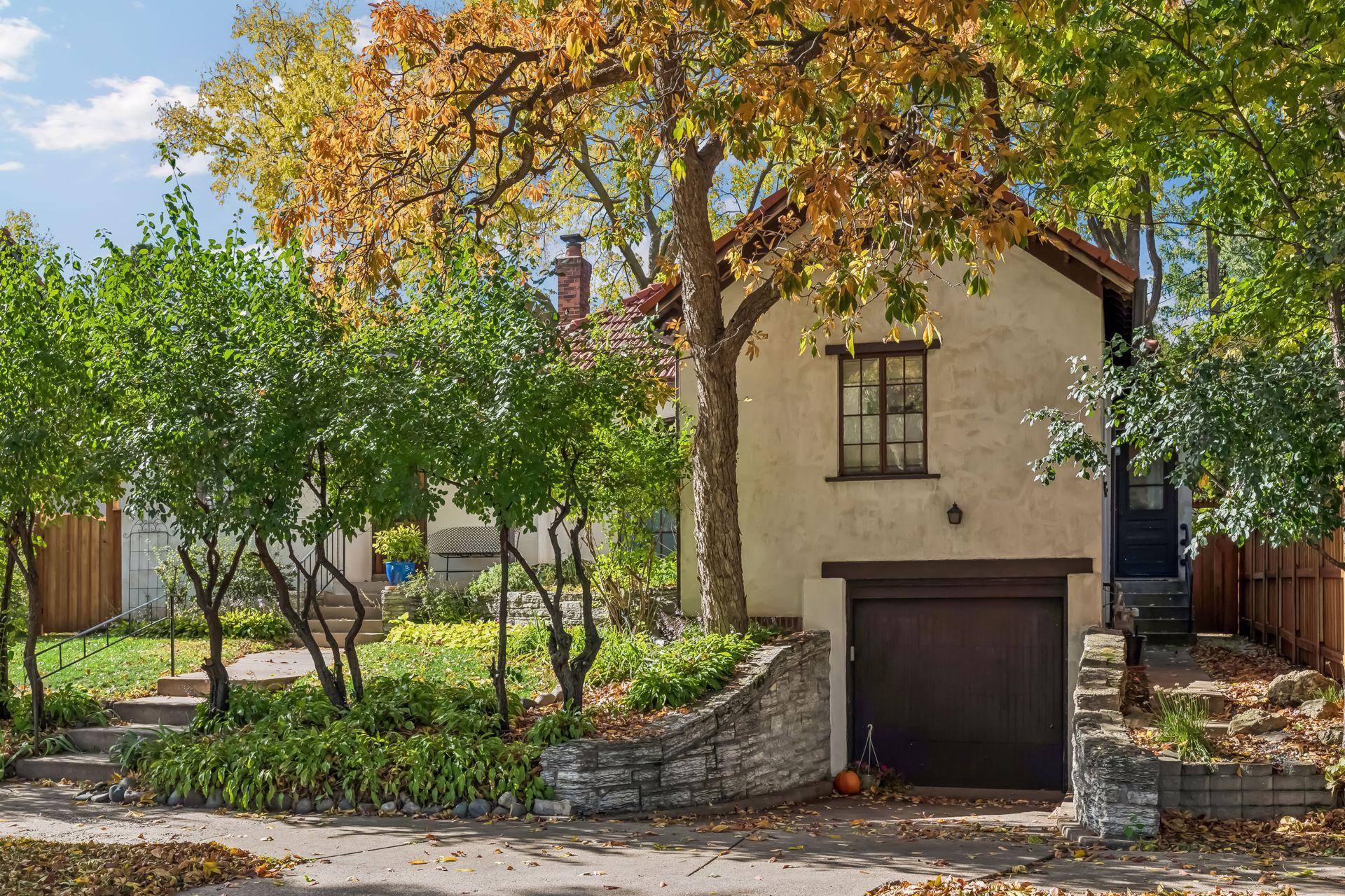 View of Residential at 611 6th Avenue, Minneapolis MN 55414, Minneapolis (4 of 69) - Mike Wilen | Minnesota Team Real Estate