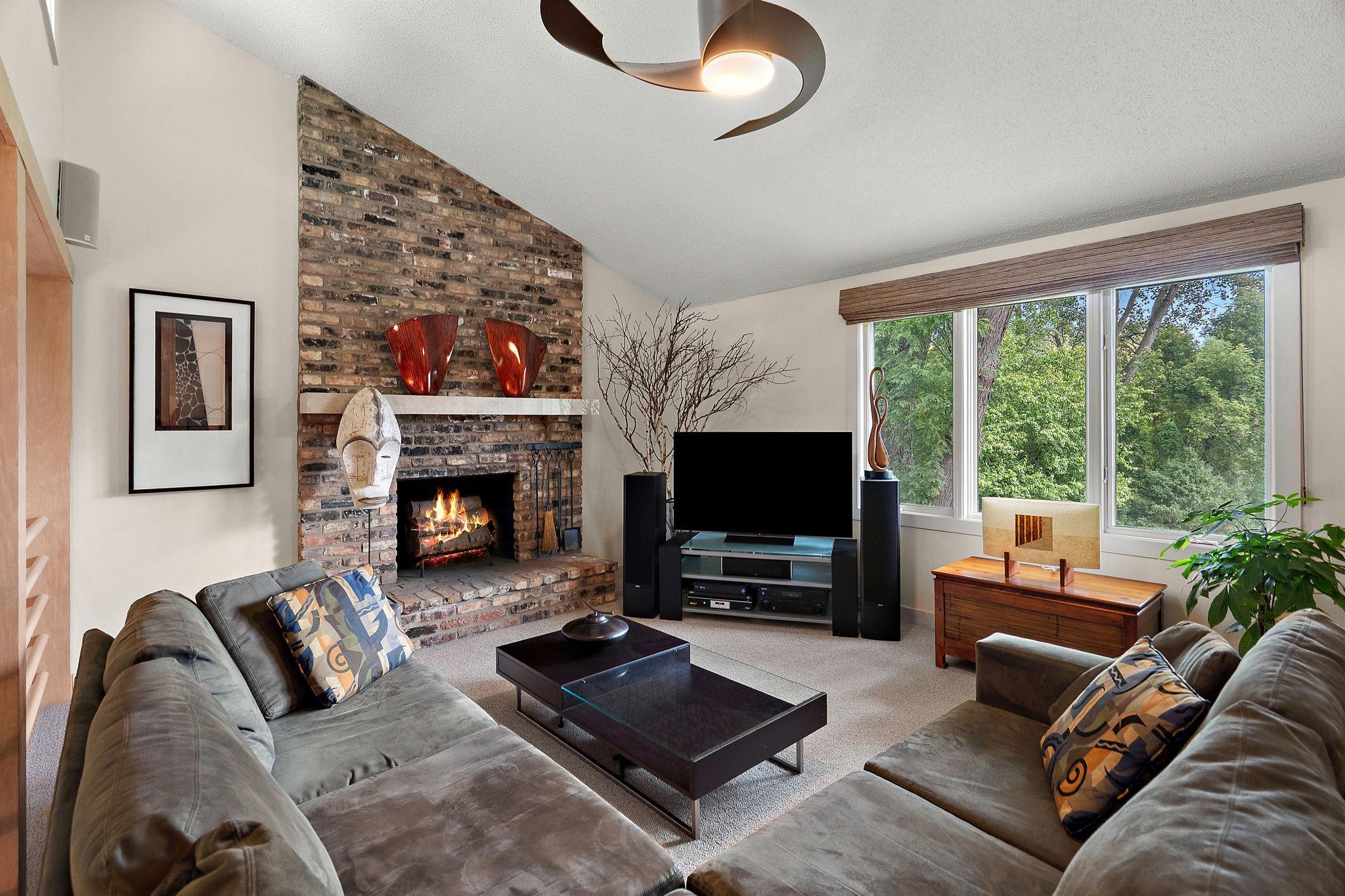 View of Residential at 7303 Green Ridge Drive, Eden Prairie MN 55346, Eden Prairie (17 of 52) - Mike Wilen | Minnesota Team Real Estate
