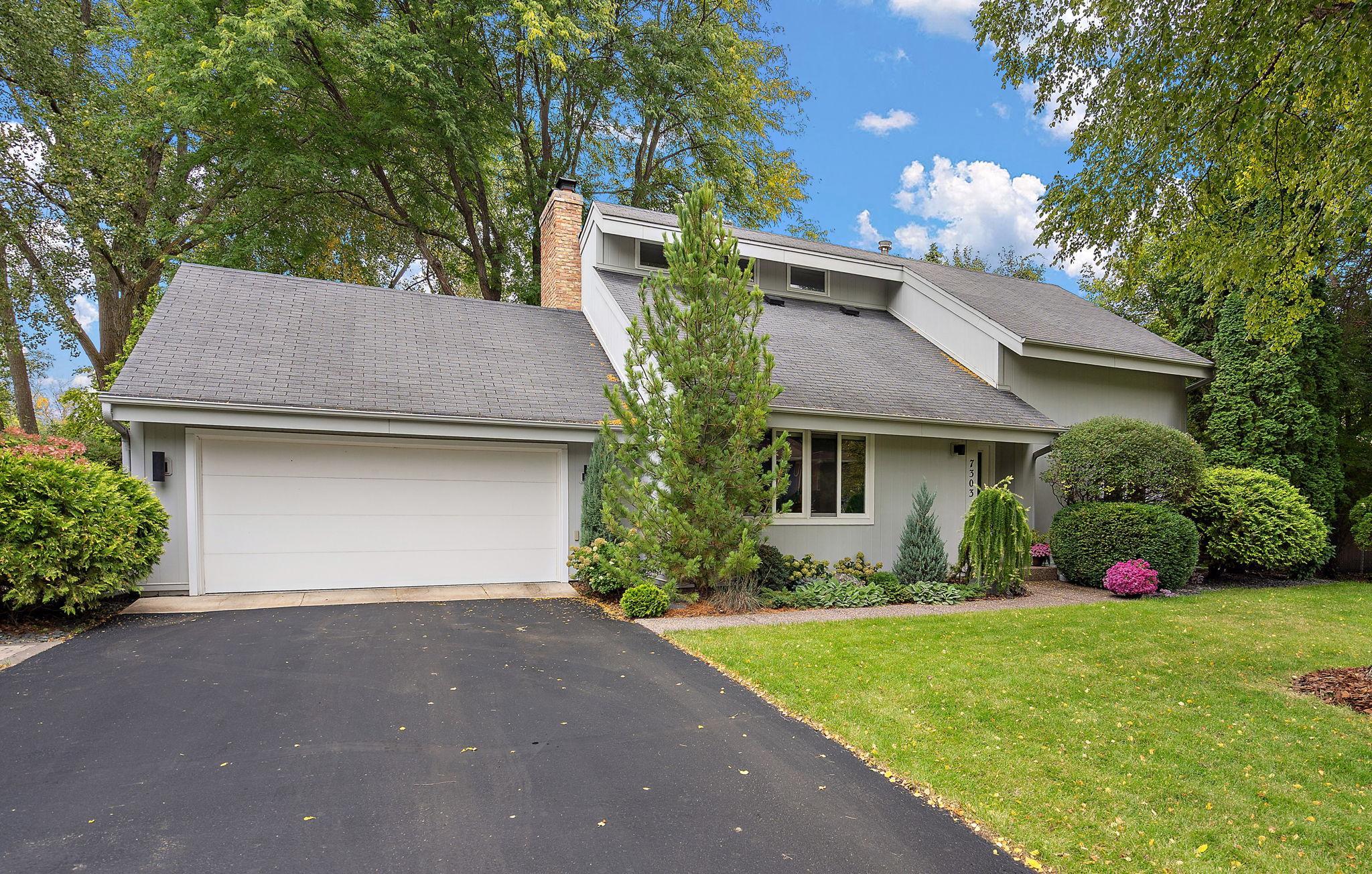 View of Residential at 7303 Green Ridge Drive, Eden Prairie MN 55346, Eden Prairie (3 of 52) - Mike Wilen | Minnesota Team Real Estate