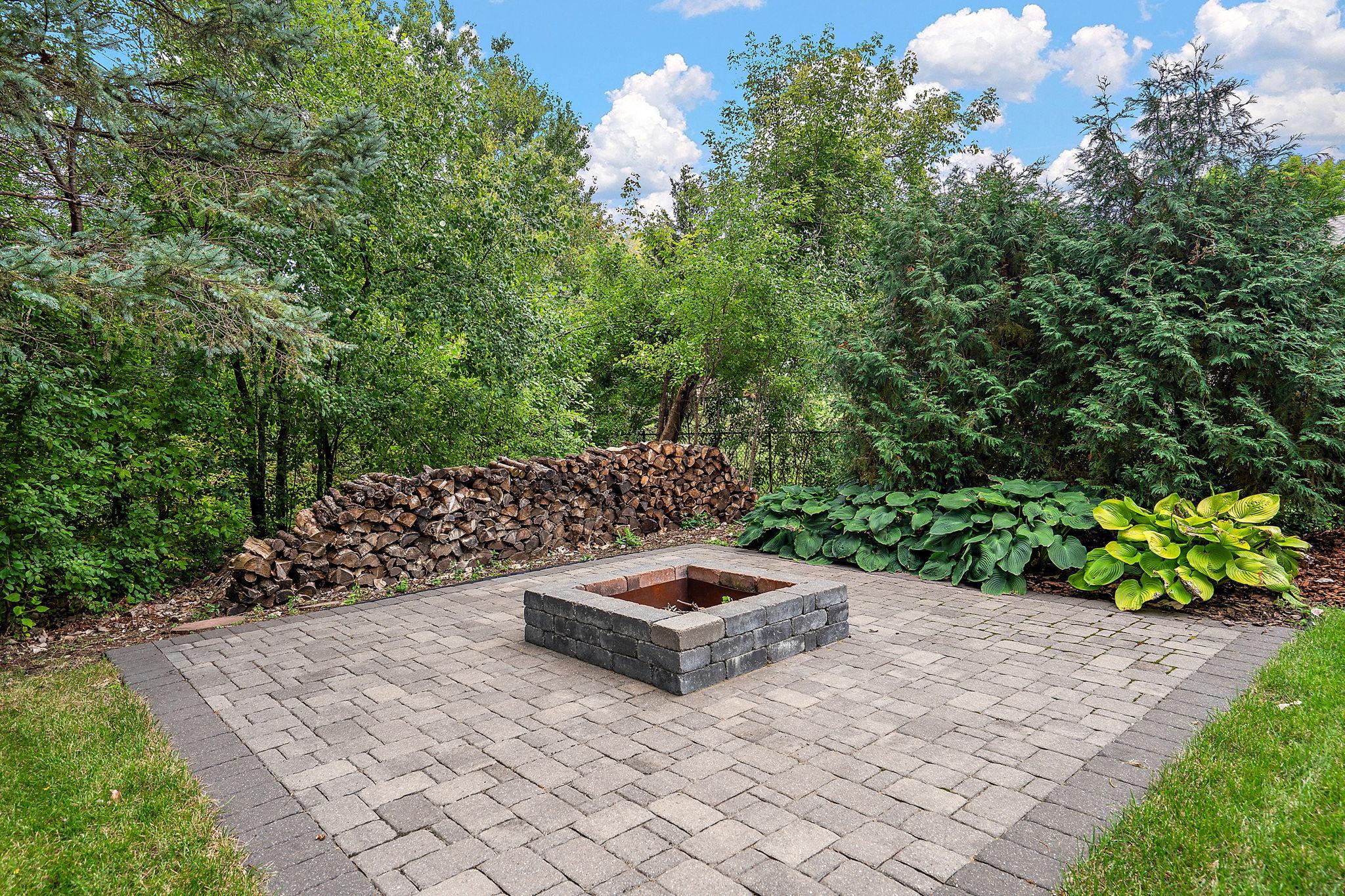 View of Residential at 7303 Green Ridge Drive, Eden Prairie MN 55346, Eden Prairie (51 of 52) - Mike Wilen | Minnesota Team Real Estate