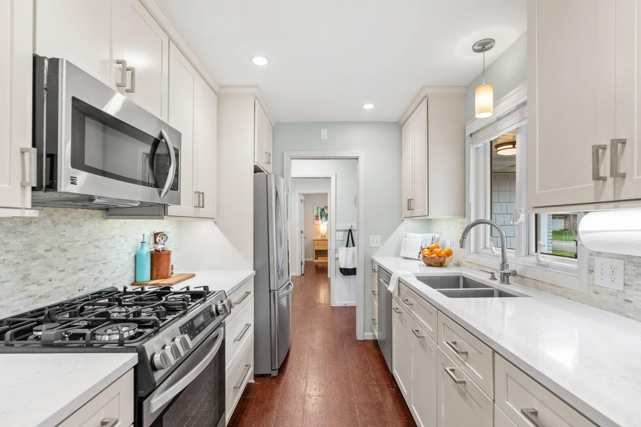 View of Residential at 3322 Belden Drive, Saint Anthony MN 55418, Saint Anthony (26 of 62) - Mike Wilen | Minnesota Team Real Estate