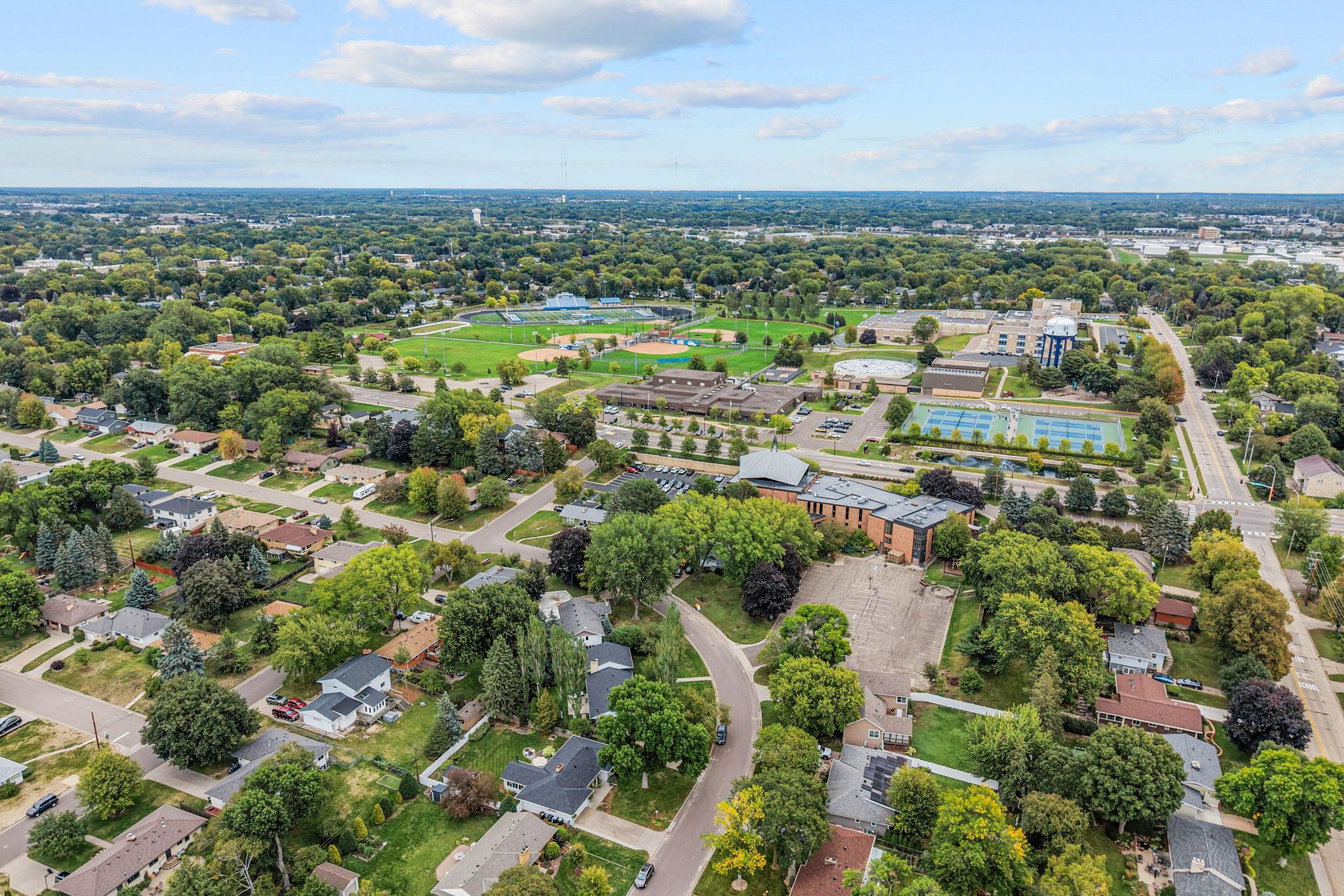 View of Residential at 3322 Belden Drive, Saint Anthony MN 55418, Saint Anthony (21 of 62) - Mike Wilen | Minnesota Team Real Estate