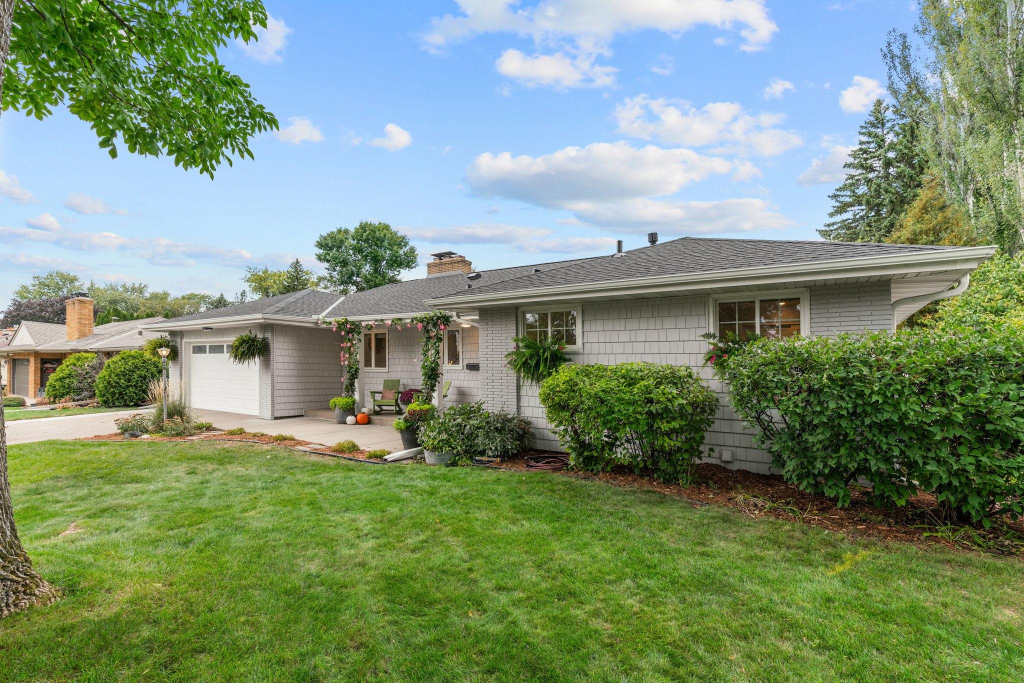 View of Residential at 3322 Belden Drive, Saint Anthony MN 55418, Saint Anthony (3 of 62) - Mike Wilen | Minnesota Team Real Estate