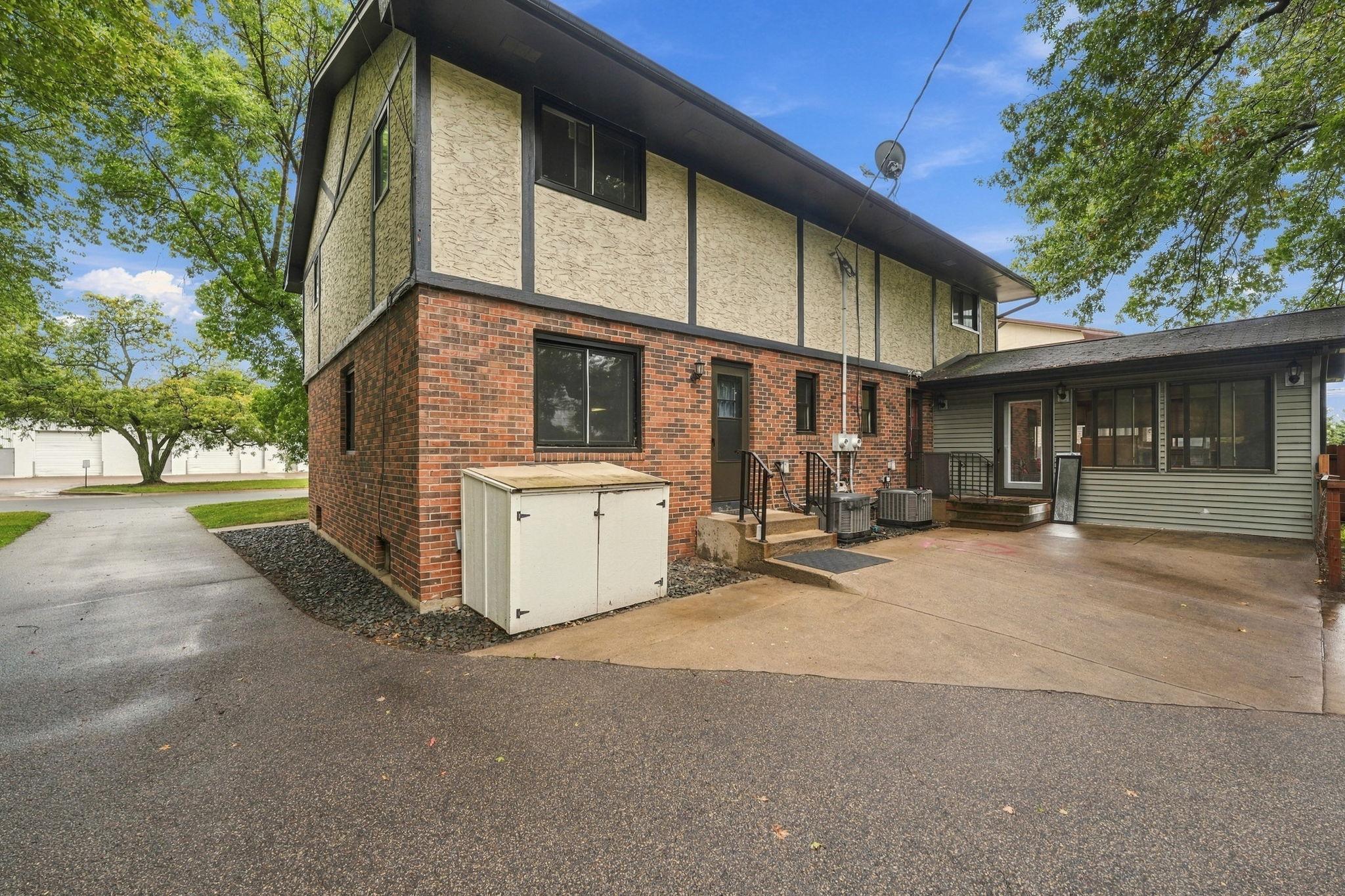 View of Residential Income at 1321 Fireside Drive, Fridley MN 55432, Fridley (35 of 41) - Mike Wilen | Minnesota Team Real Estate