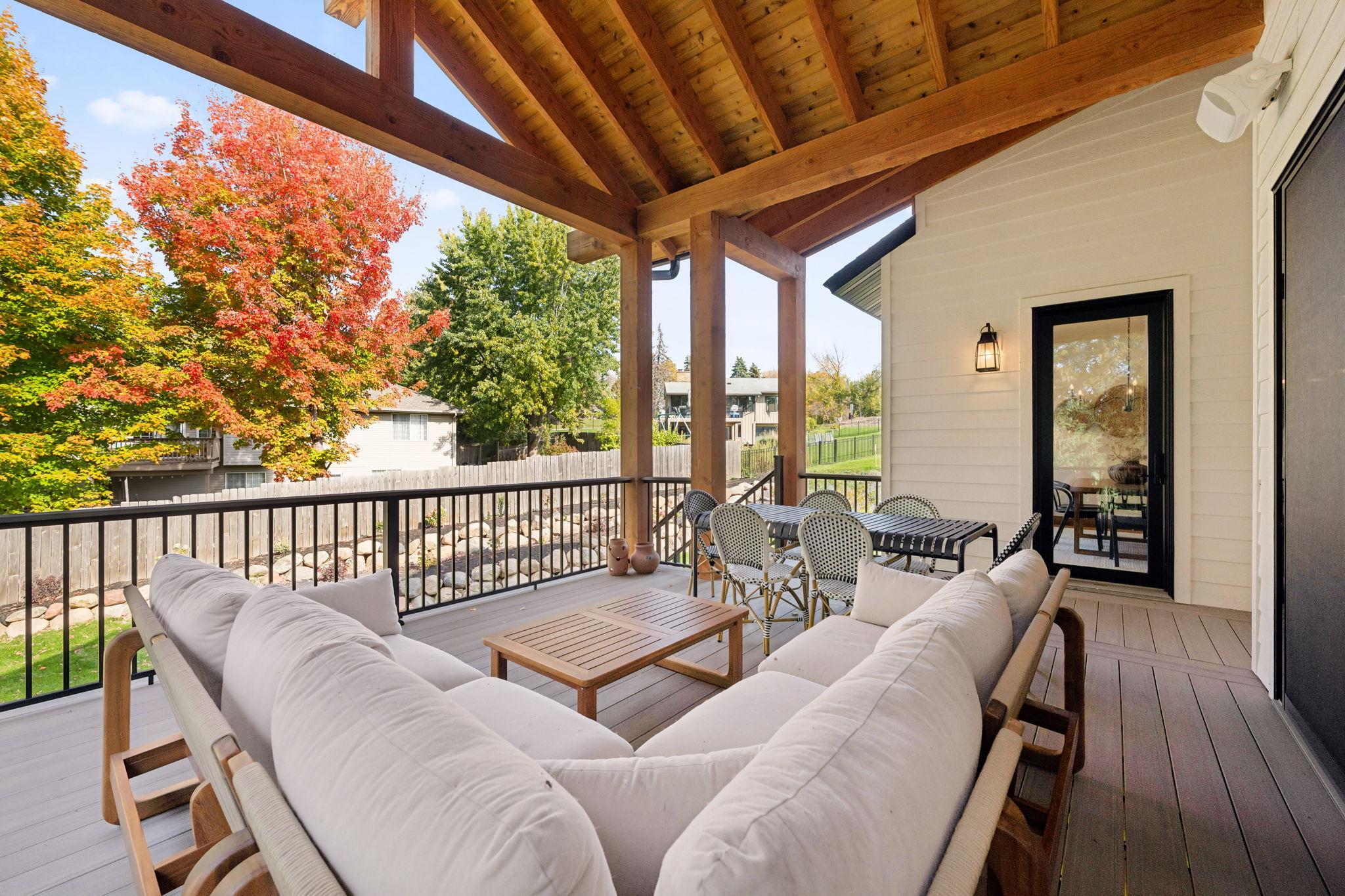 View of Residential at 609 Callahan Place, Mendota Heights MN 55118, Mendota Heights (9 of 30) - Mike Wilen | Minnesota Team Real Estate