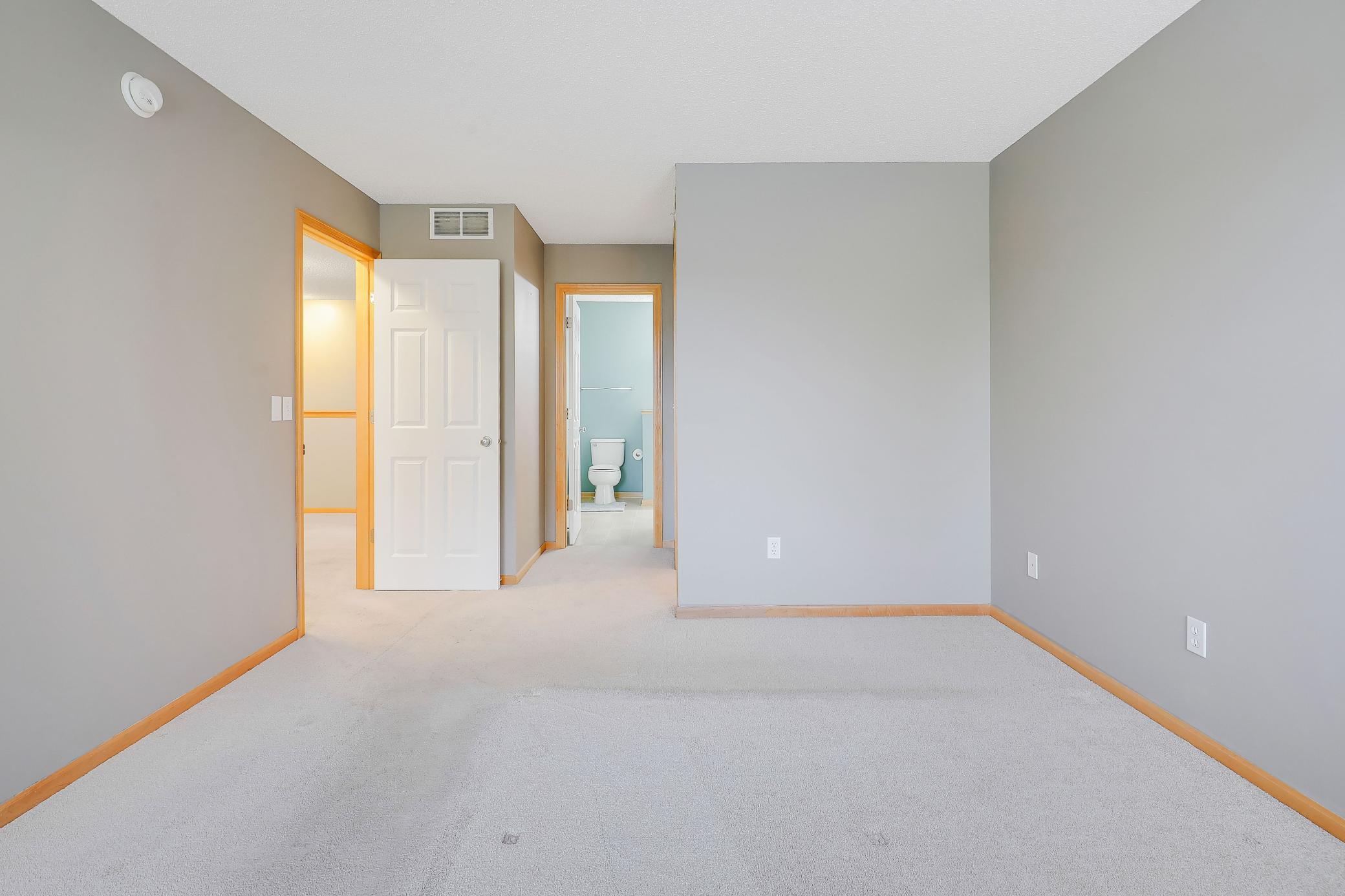 View of Residential at 11211 Kinsley Street, Eden Prairie MN 55344, Eden Prairie (19 of 29) - Mike Wilen | Minnesota Team Real Estate