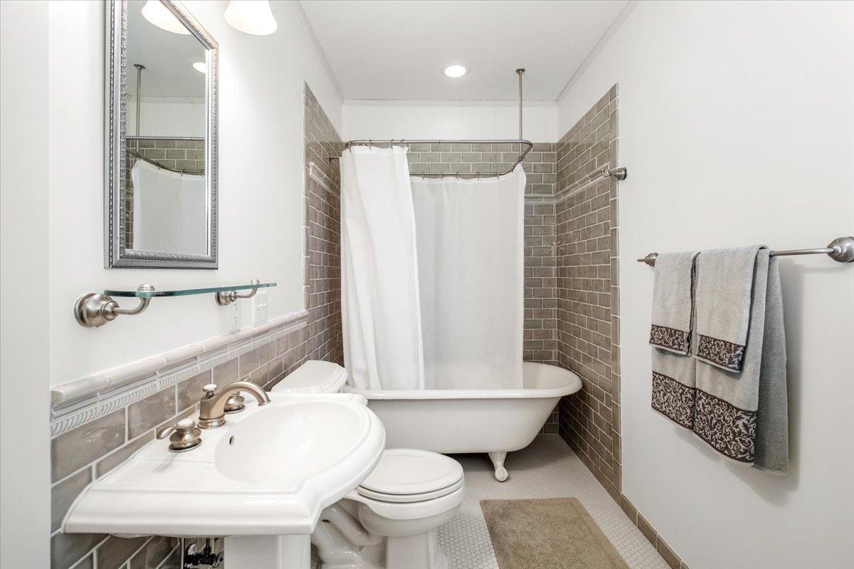 View of Residential at 633 Fairmount Avenue, Saint Paul MN 55105, Saint Paul (68 of 107) - Mike Wilen | Minnesota Team Real Estate
