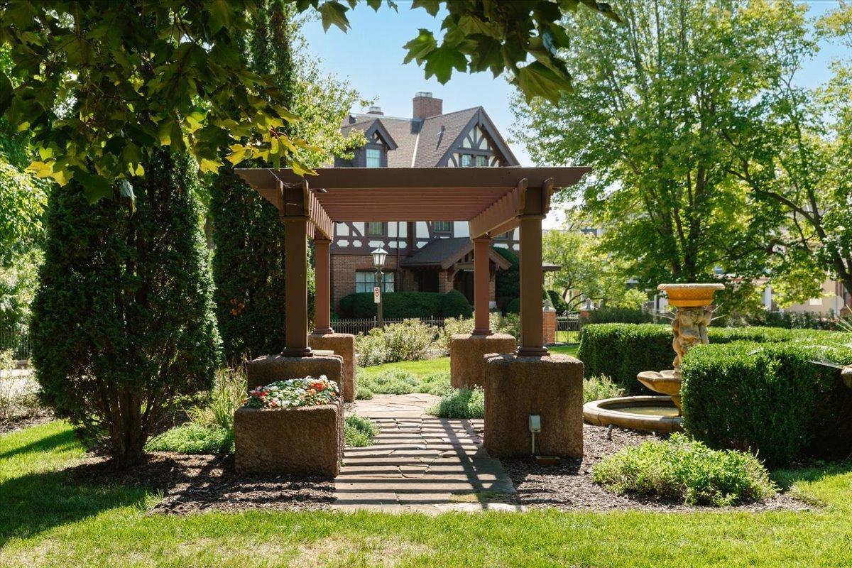 View of Residential at 633 Fairmount Avenue, Saint Paul MN 55105, Saint Paul (98 of 107) - Mike Wilen | Minnesota Team Real Estate