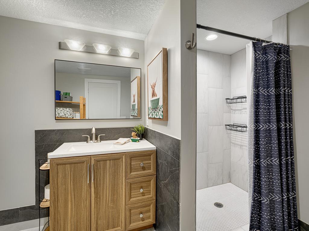 View of Residential at 2613 Webster Avenue, Saint Louis Park MN 55416, Saint Louis Park (18 of 24) - Mike Wilen | Minnesota Team Real Estate