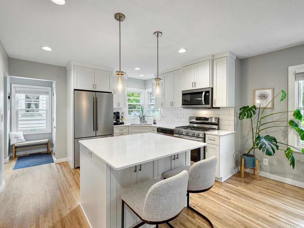 View of Residential at 2613 Webster Avenue, Saint Louis Park MN 55416, Saint Louis Park (6 of 24) - Mike Wilen | Minnesota Team Real Estate
