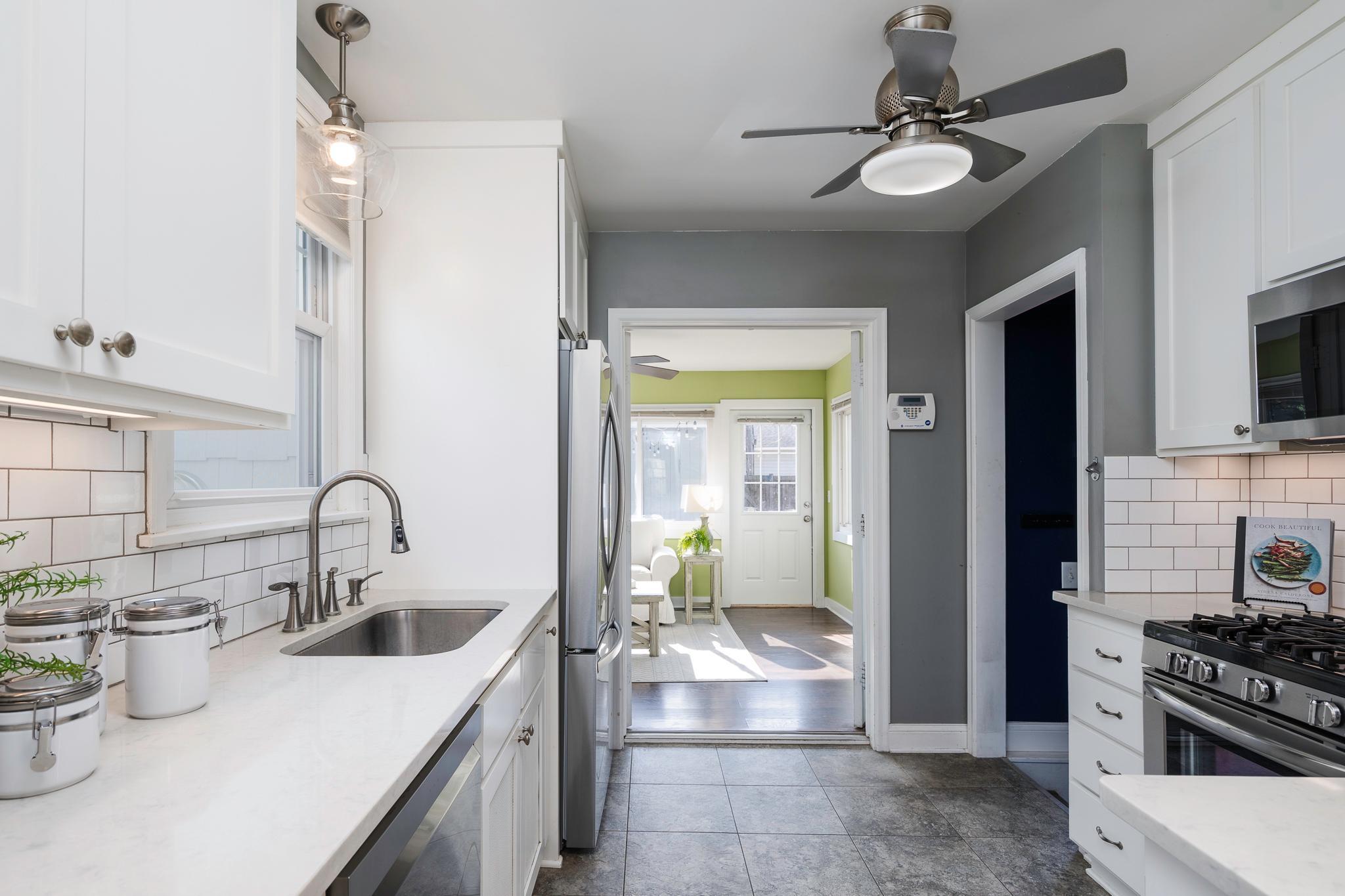 View of Residential at 2724 Utica Avenue, Saint Louis Park MN 55416, Saint Louis Park (17 of 26) - Mike Wilen | Minnesota Team Real Estate