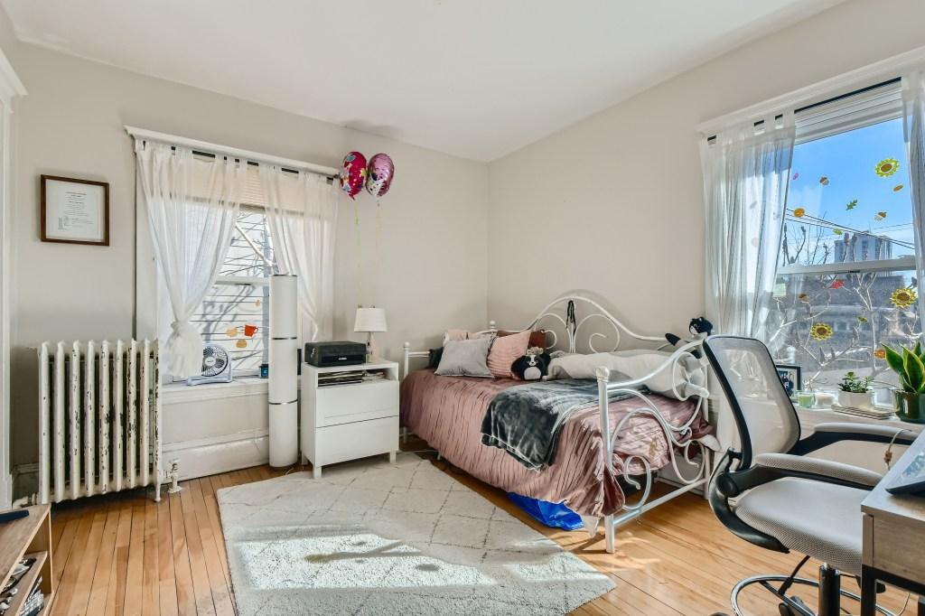 View of Residential Income at 2541 3rd Avenue, Minneapolis MN 55404, Minneapolis (18 of 28) - Mike Wilen | Minnesota Team Real Estate