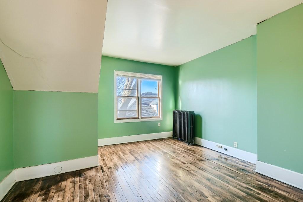 View of Residential Income at 2541 3rd Avenue, Minneapolis MN 55404, Minneapolis (13 of 28) - Mike Wilen | Minnesota Team Real Estate