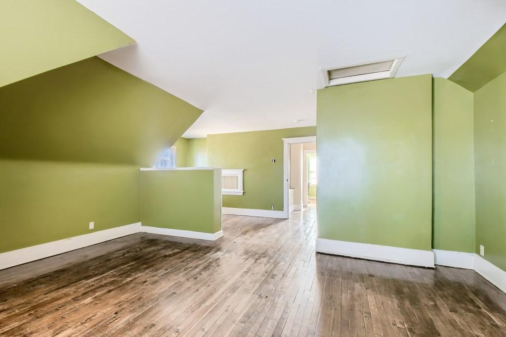 View of Residential Income at 2541 3rd Avenue, Minneapolis MN 55404, Minneapolis (10 of 28) - Mike Wilen | Minnesota Team Real Estate