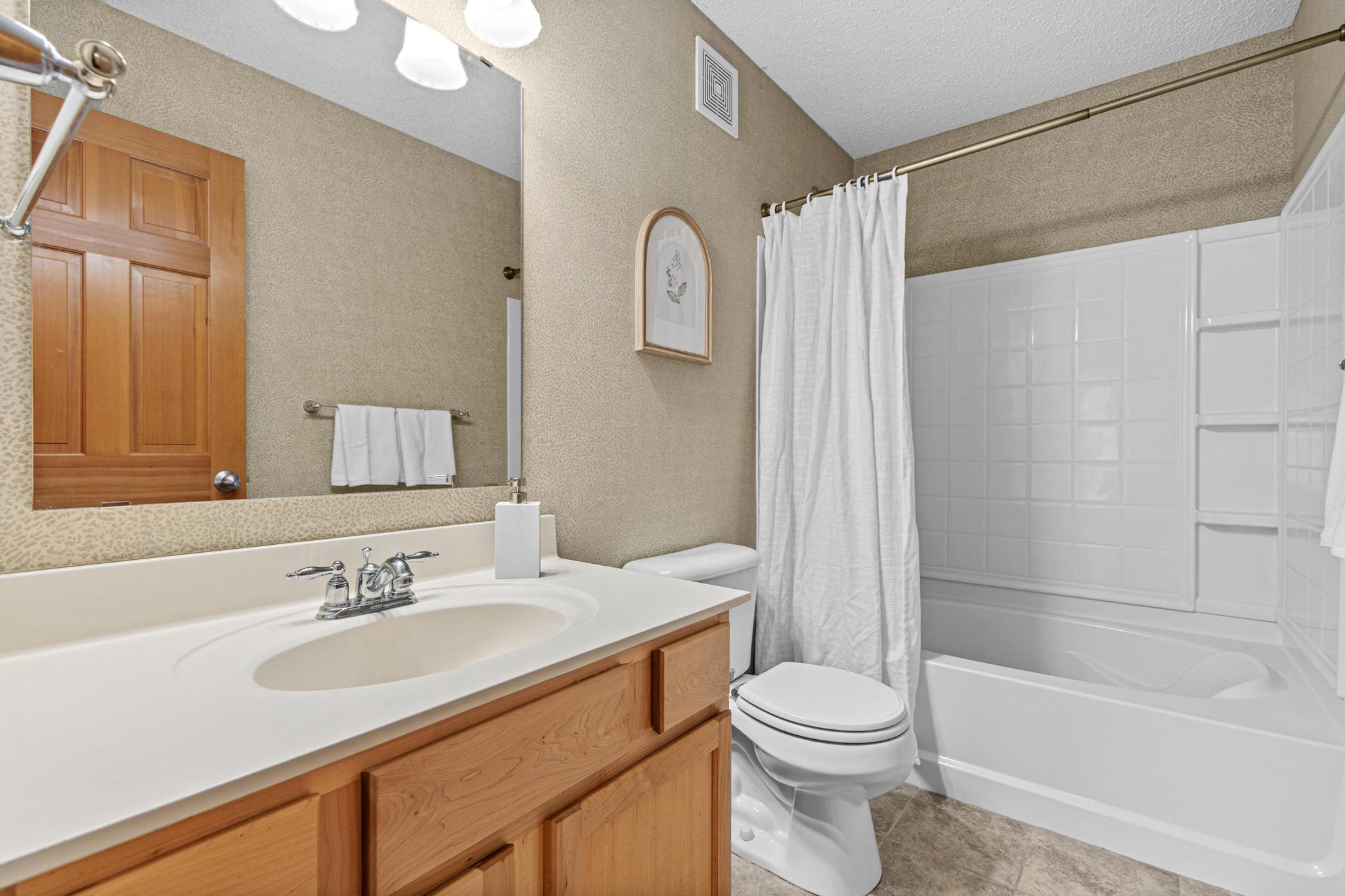 View of Residential at 15649 Eagleview Way #1009, Apple Valley MN 55124, Apple Valley (20 of 29) - Mike Wilen | Minnesota Team Real Estate