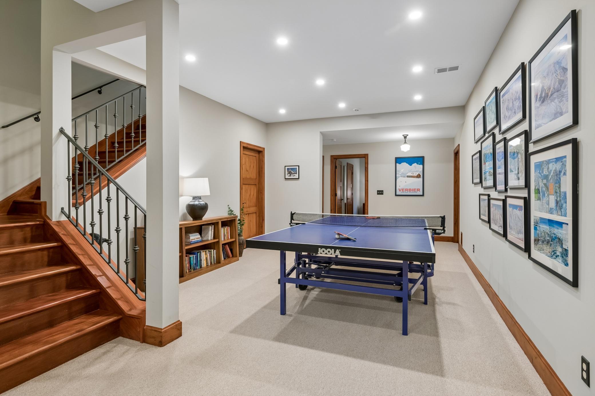 View of Residential at 4051 Linden Hills Boulevard, Minneapolis MN 55410, Minneapolis (40 of 55) - Mike Wilen | Minnesota Team Real Estate