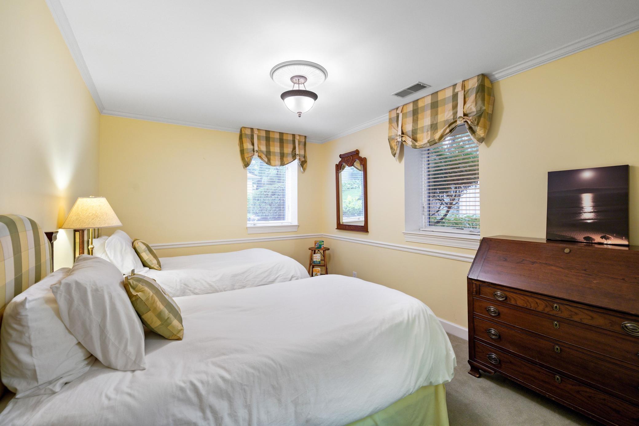 View of Residential at 5212 Richwood Drive, Edina MN 55436, Edina (25 of 32) - Mike Wilen | Minnesota Team Real Estate