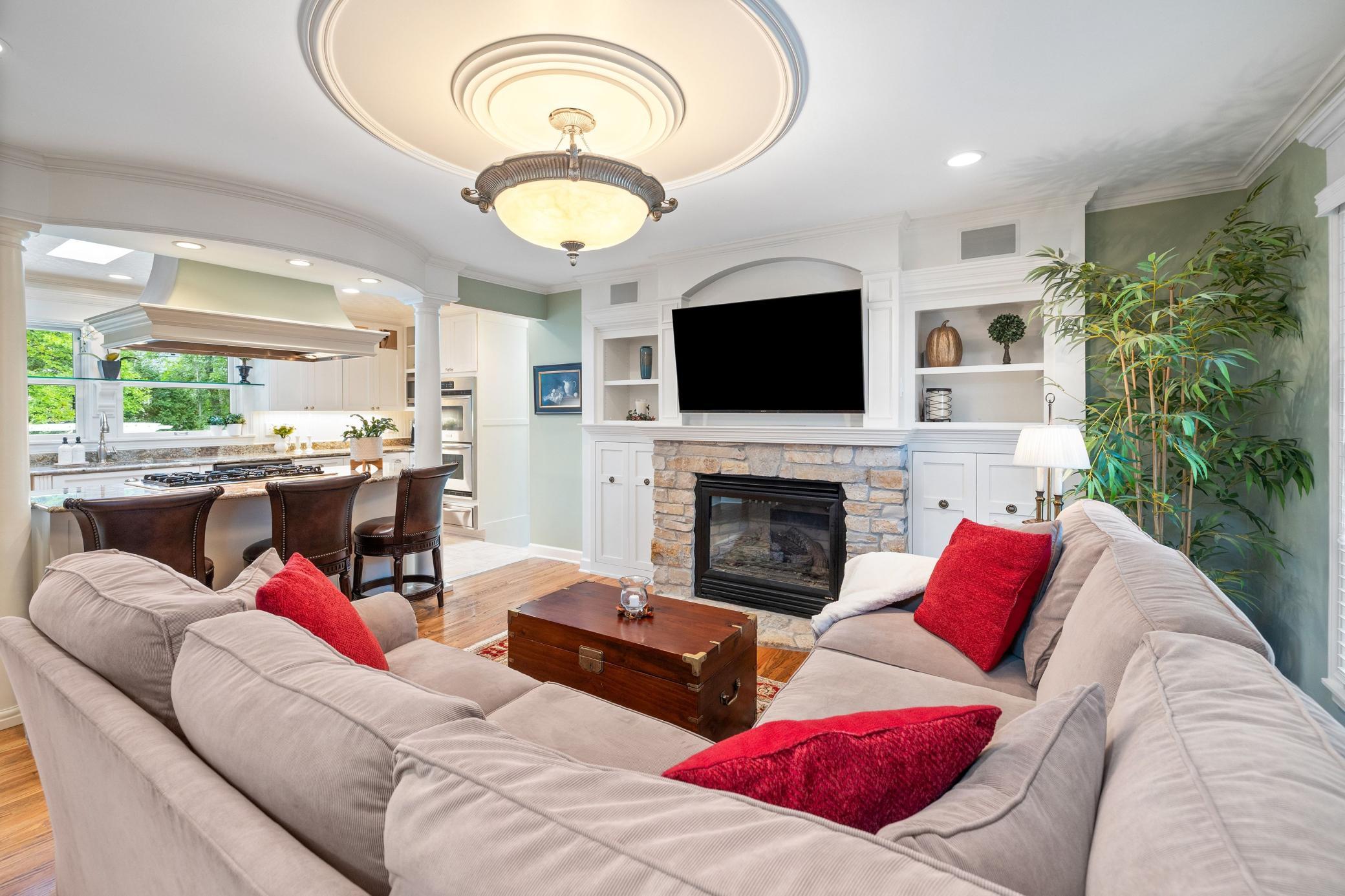 View of Residential at 5212 Richwood Drive, Edina MN 55436, Edina (11 of 32) - Mike Wilen | Minnesota Team Real Estate