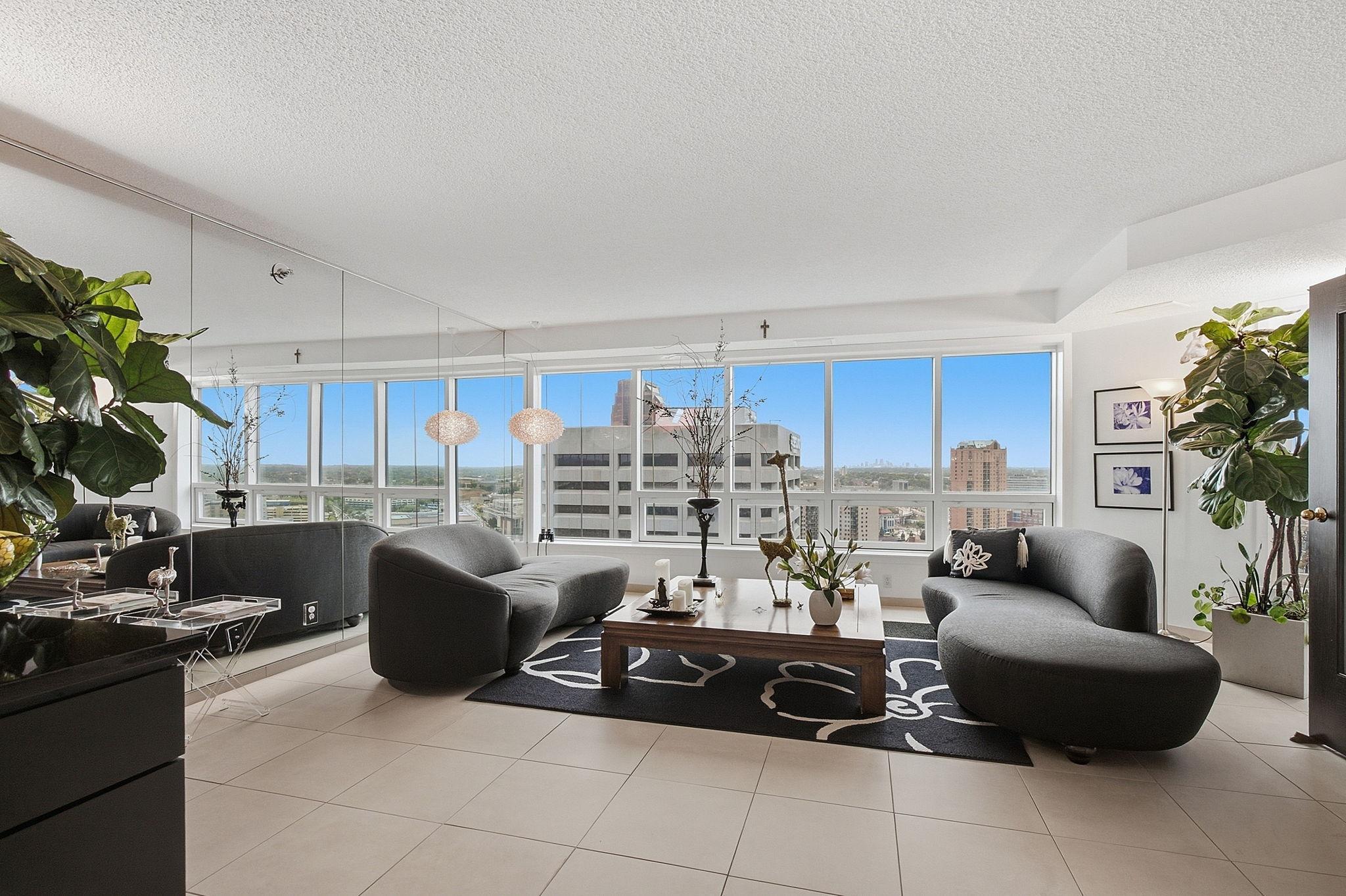 View of (CC) High Rise (4+ Levels) at 168 6th Street, Saint Paul - Mike Wilen | Minnesota Team Real Estate