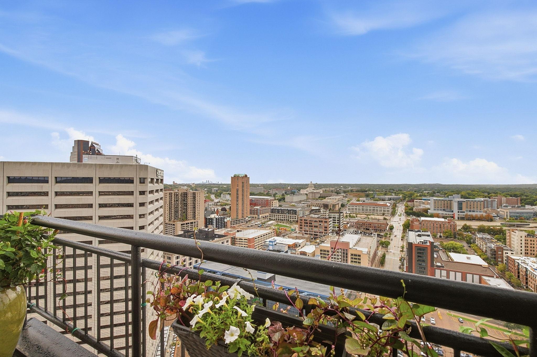 View of Residential at 168 6th Street #3206, Saint Paul MN 55101, Saint Paul (41 of 42) - Mike Wilen | Minnesota Team Real Estate