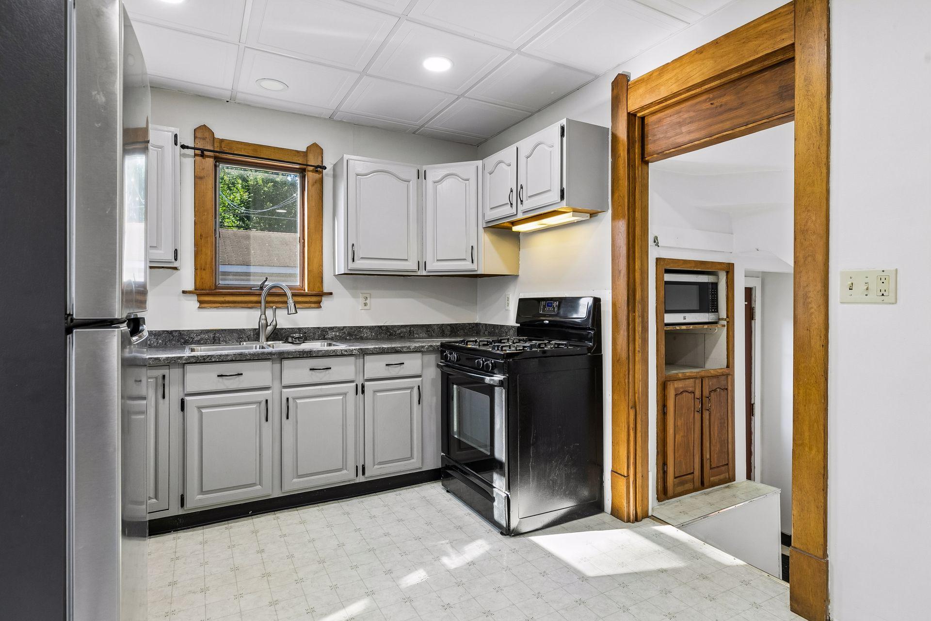 View of Residential at 1298 Blair Avenue, Saint Paul MN 55104, Saint Paul (13 of 38) - Mike Wilen | Minnesota Team Real Estate