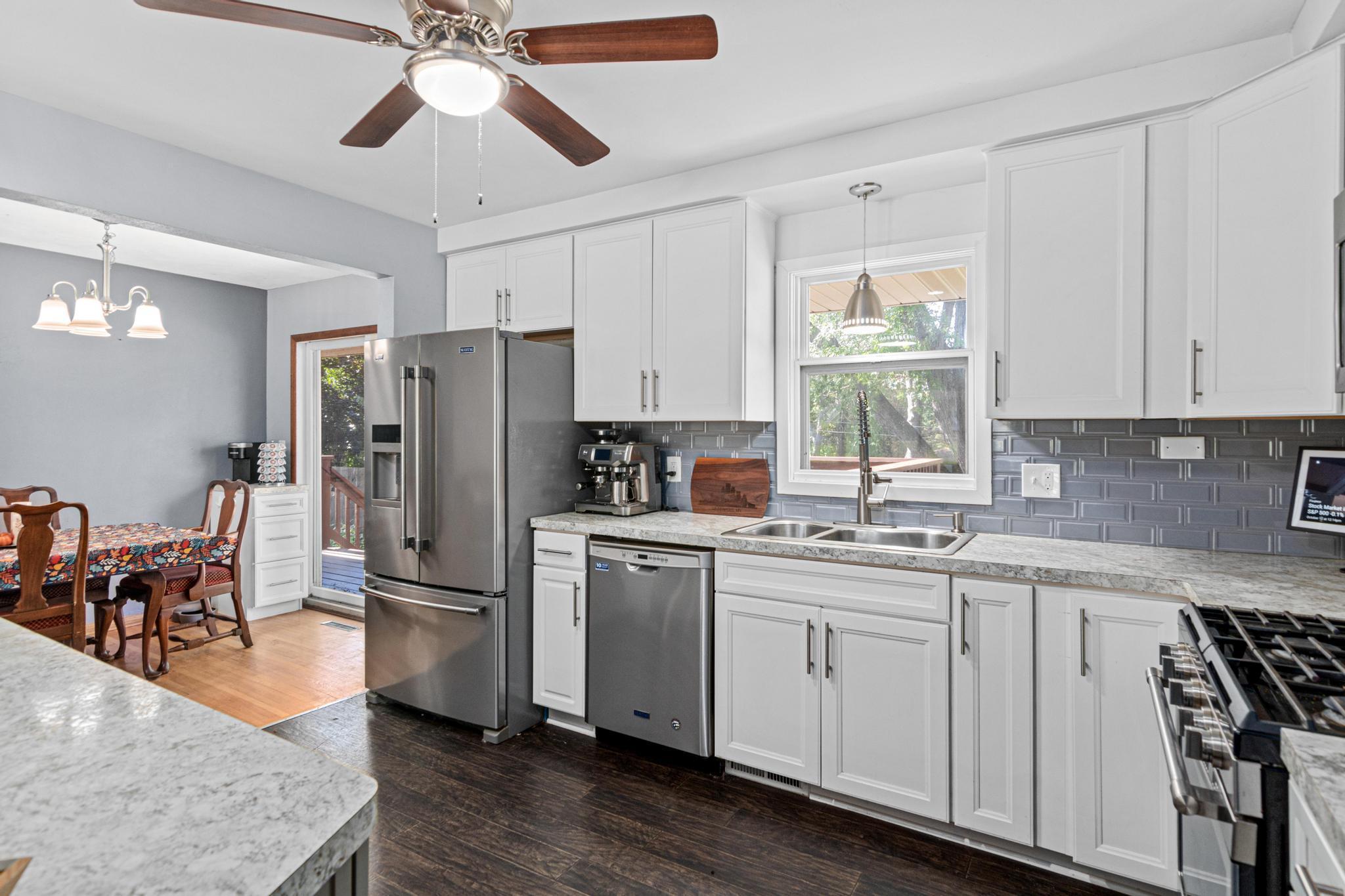 View of Residential at 2949 Northview Street, Roseville MN 55113, Roseville (5 of 25) - Mike Wilen | Minnesota Team Real Estate