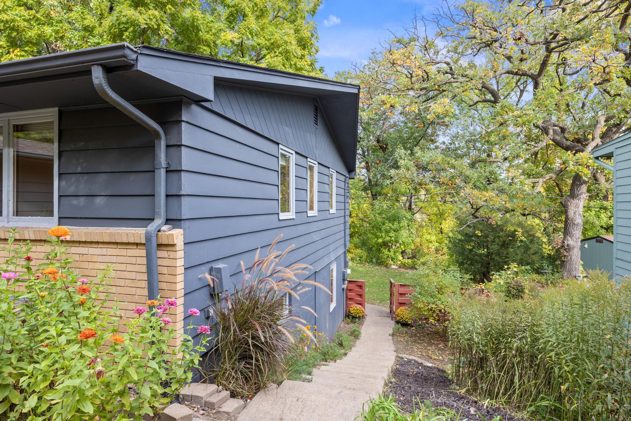View of Residential at 3346 Kyle Avenue, Golden Valley MN 55422, Golden Valley (37 of 49) - Mike Wilen | Minnesota Team Real Estate