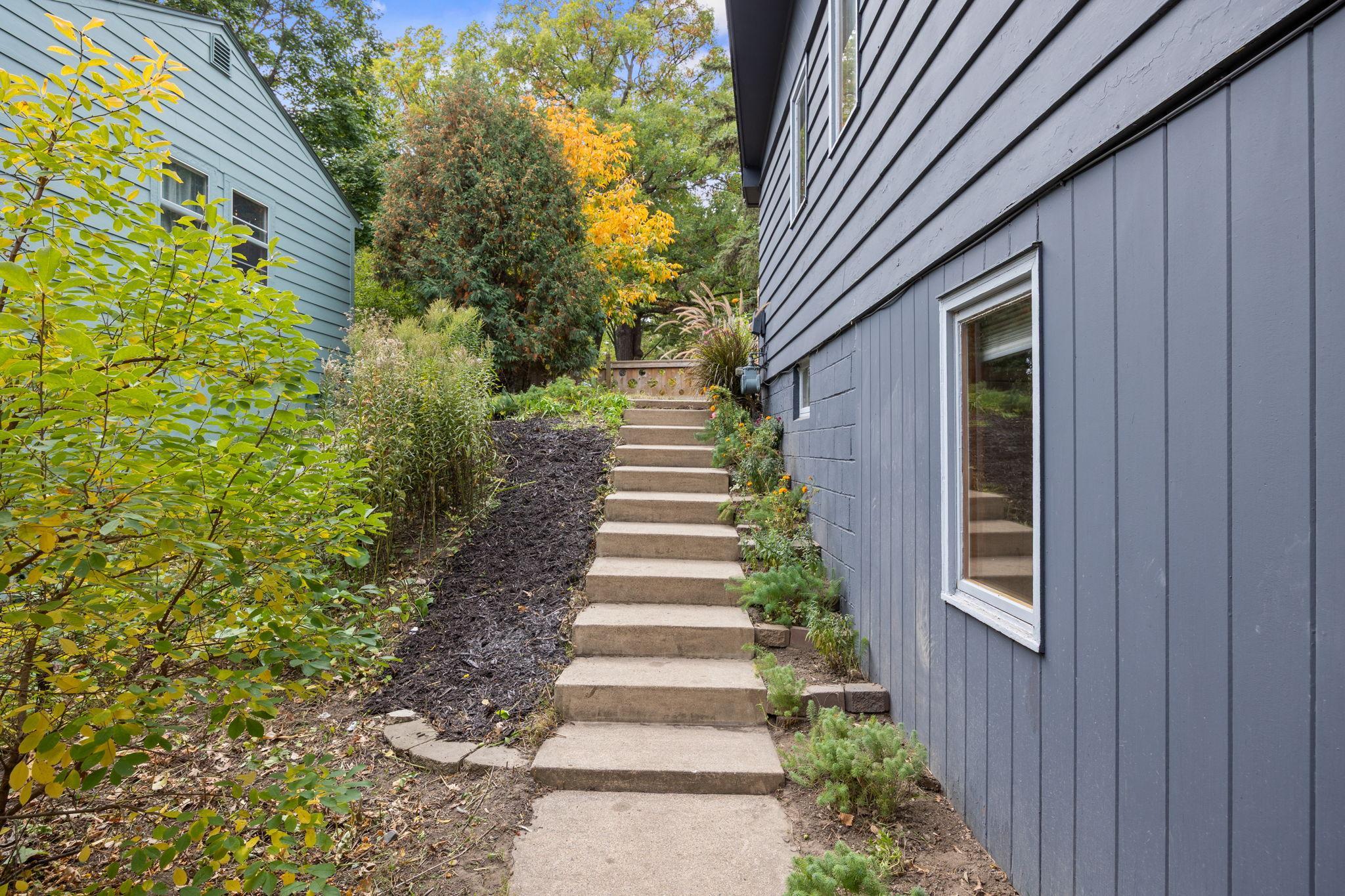 View of Residential at 3346 Kyle Avenue, Golden Valley MN 55422, Golden Valley (35 of 49) - Mike Wilen | Minnesota Team Real Estate