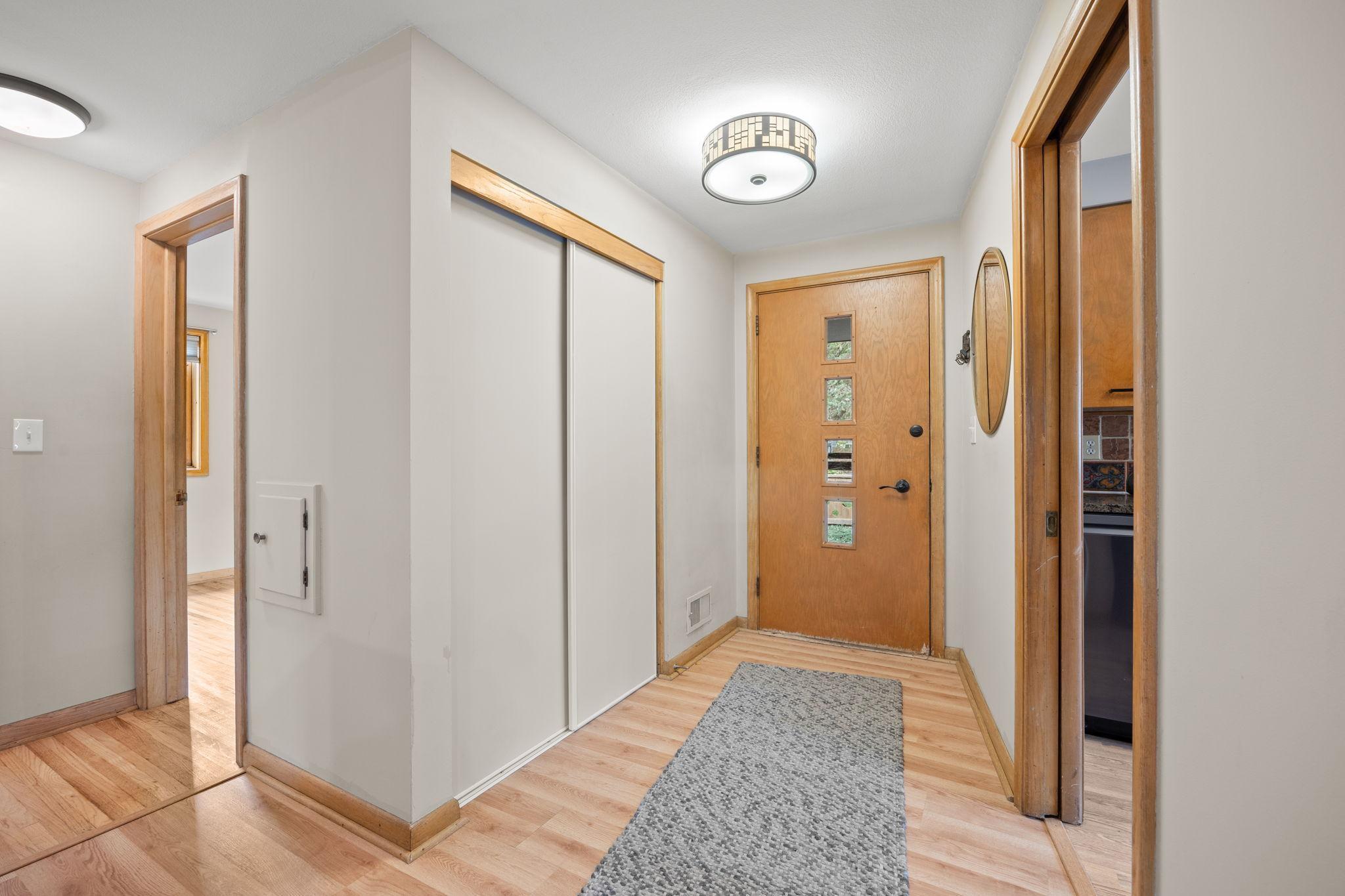View of Residential at 3346 Kyle Avenue, Golden Valley MN 55422, Golden Valley (12 of 49) - Mike Wilen | Minnesota Team Real Estate